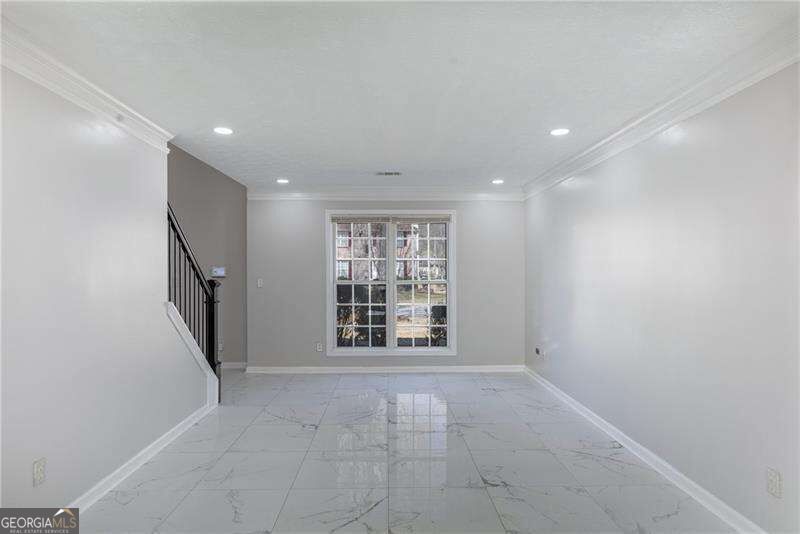3521 Kittery Drive Property Photo 4