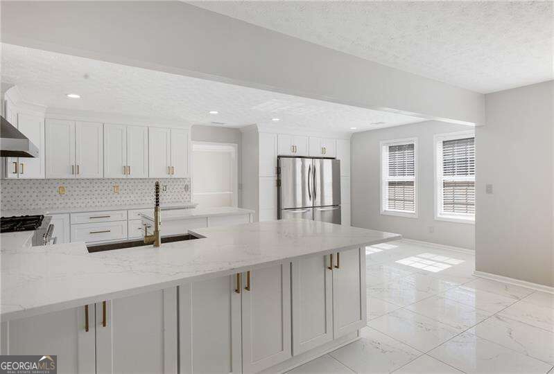 3521 Kittery Drive Property Photo 7