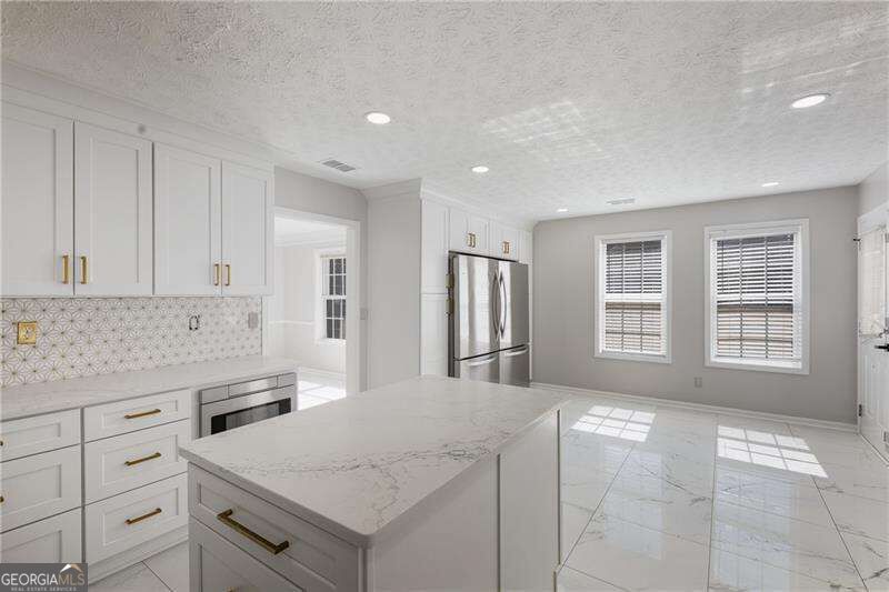 3521 Kittery Drive Property Photo 12