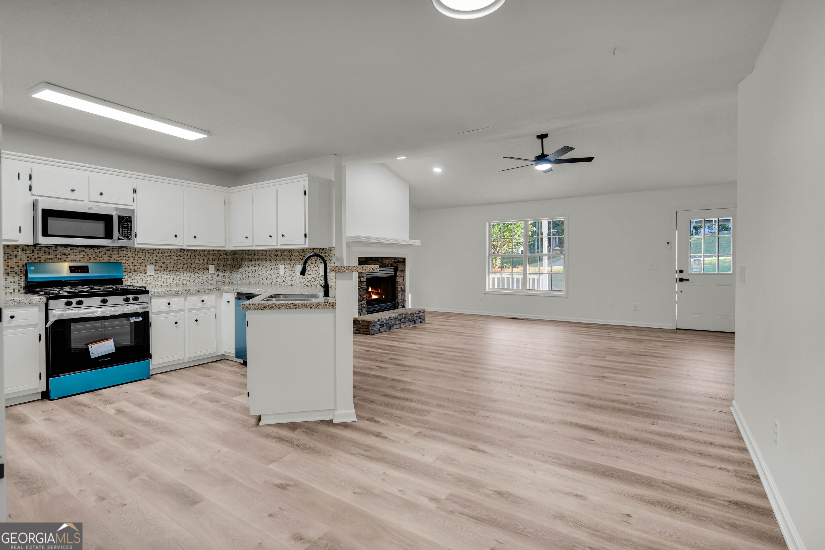 284 Hobson Drive Property Photo 11