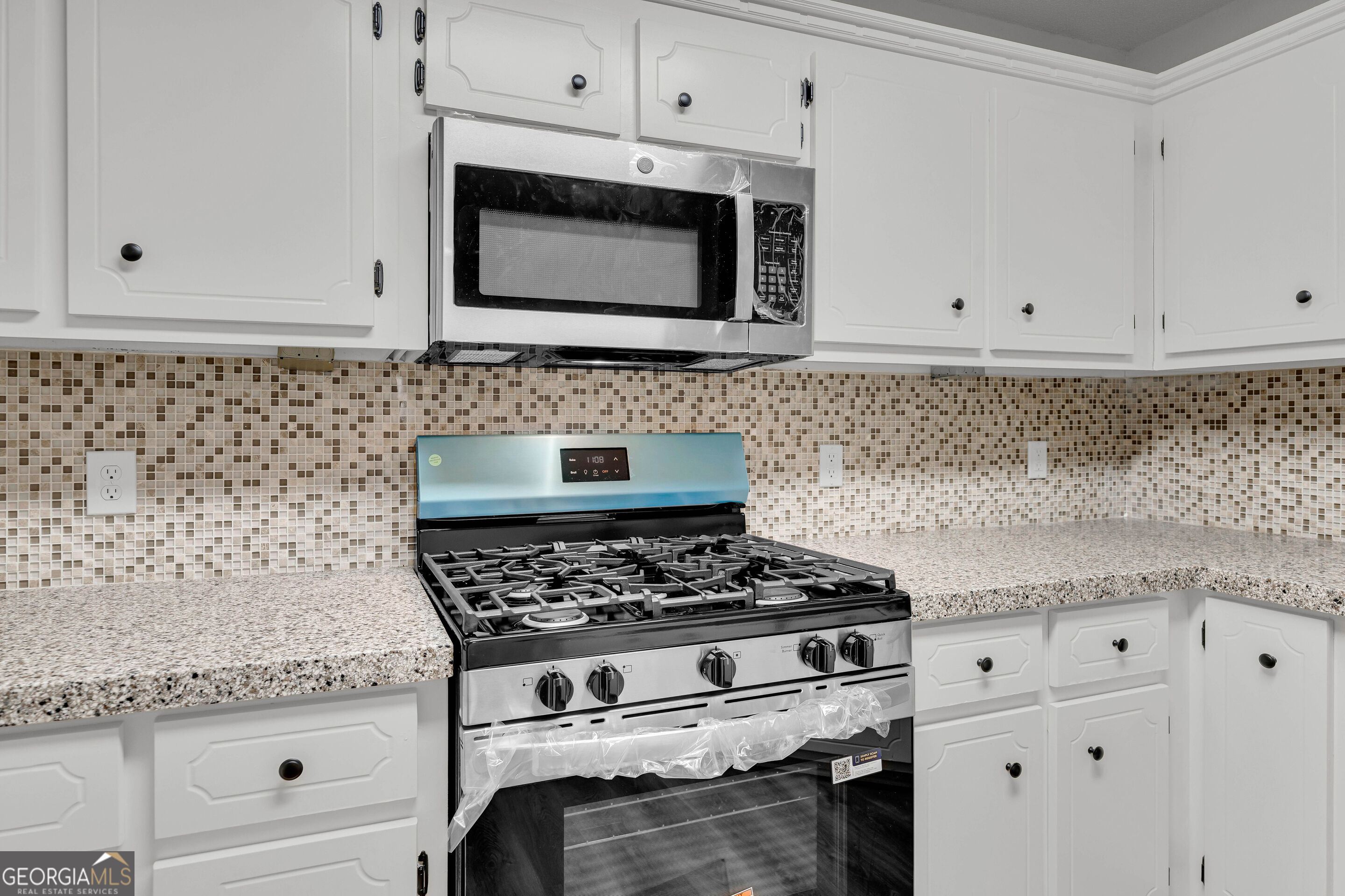 284 Hobson Drive Property Photo 14