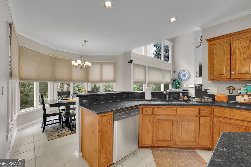 12200 Stevens Creek Drive Property Photo 20