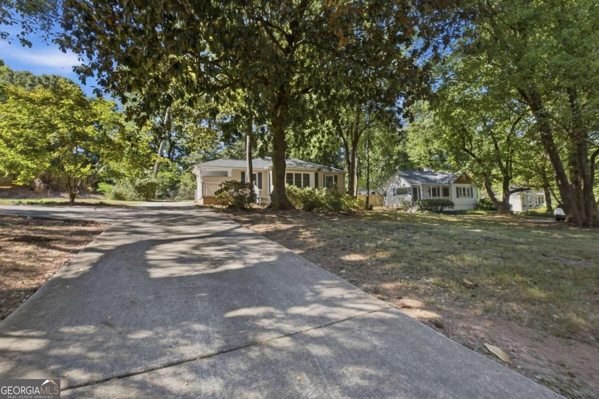 969 S Columbia Drive Property Photo 1