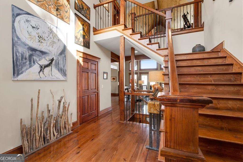 270 Mosswood Lane W Property Photo 8