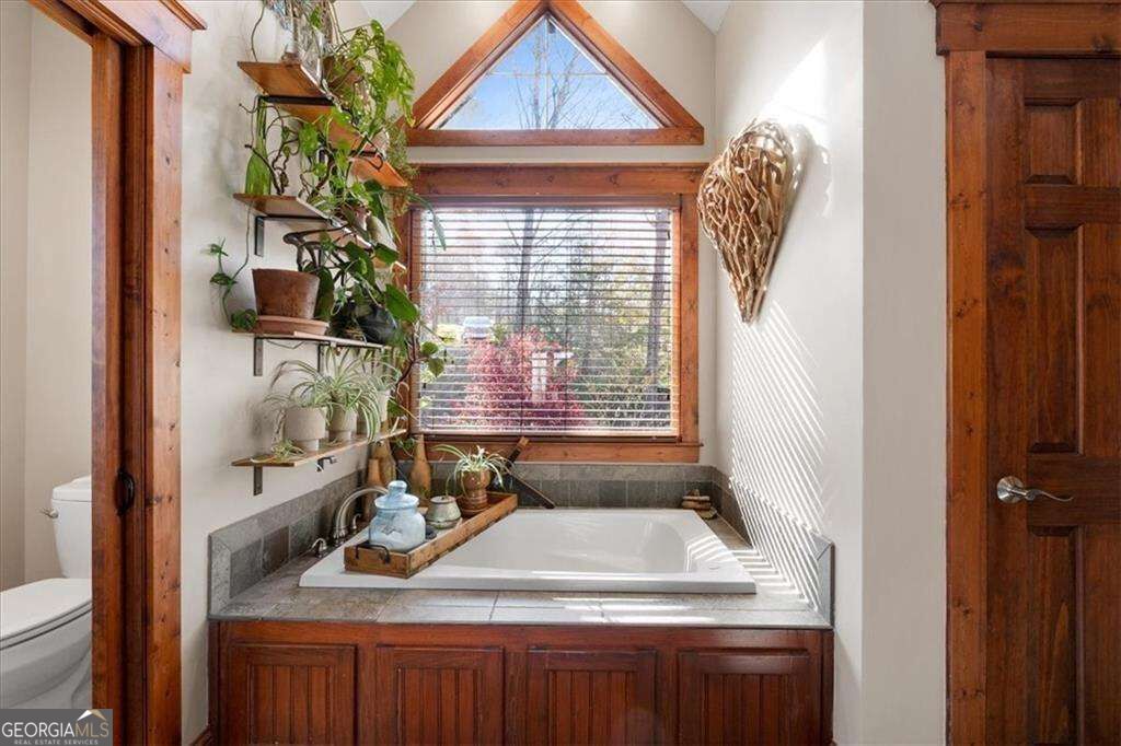 270 Mosswood Lane W Property Photo 27