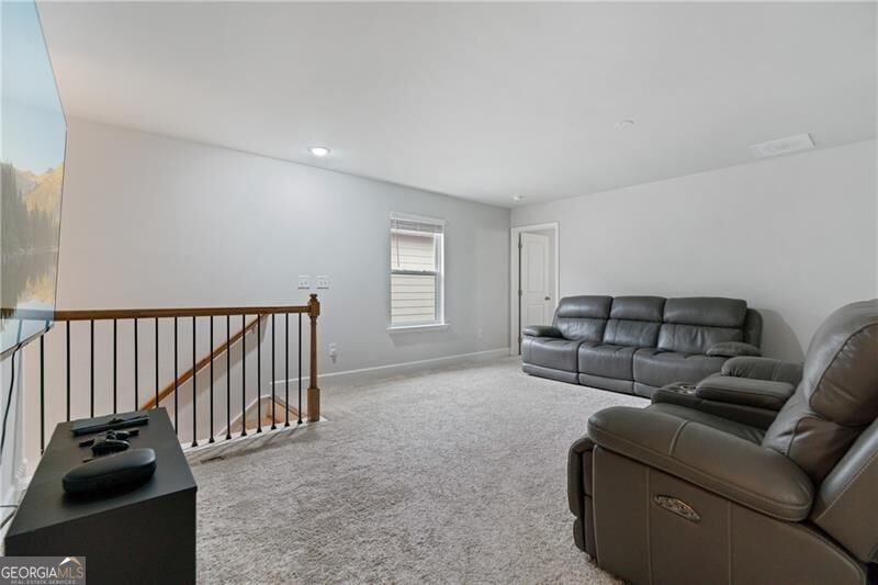 5915 Pinnacle View Road Property Photo 12