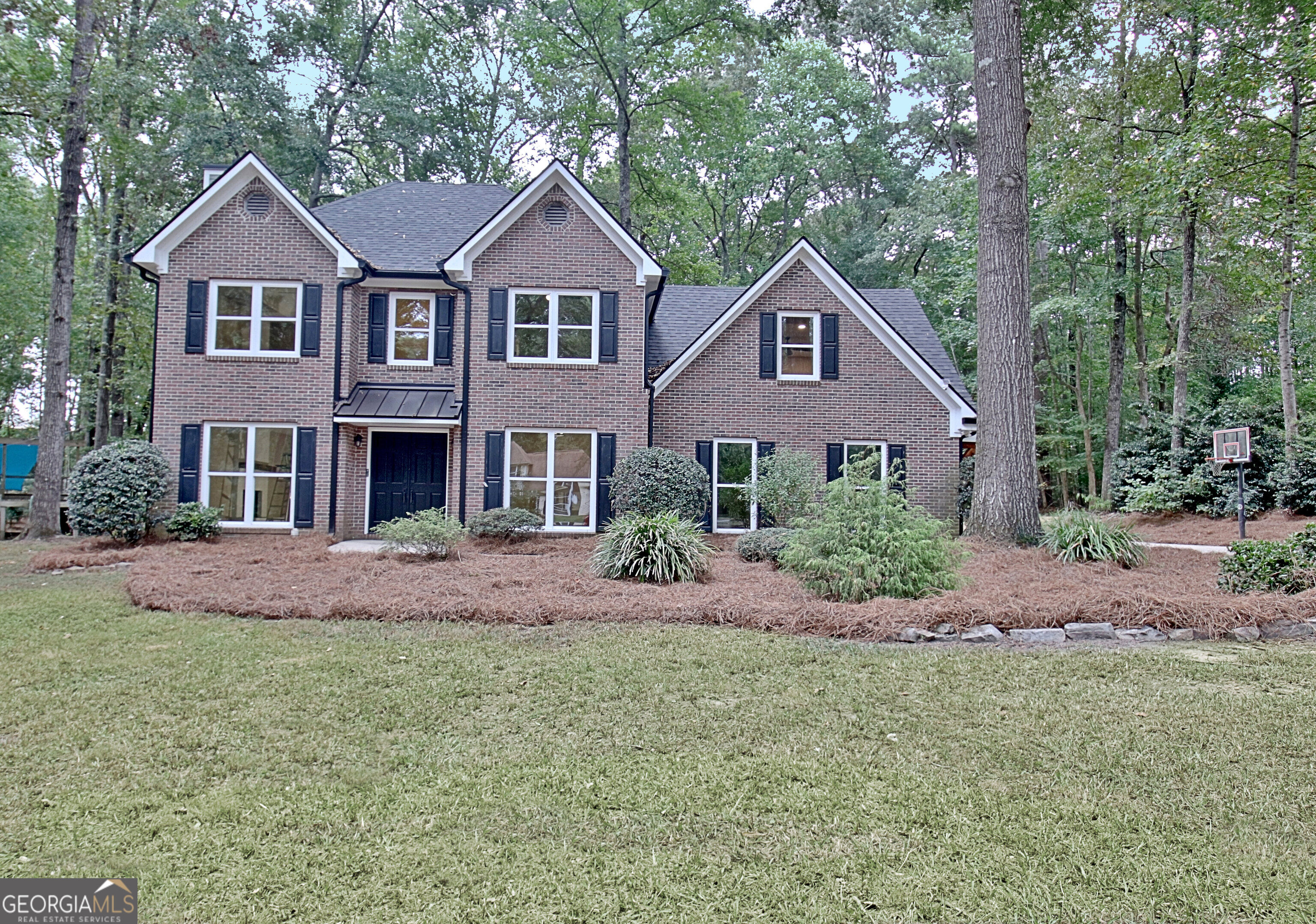 140 Cedar Creek Court Property Photo 1