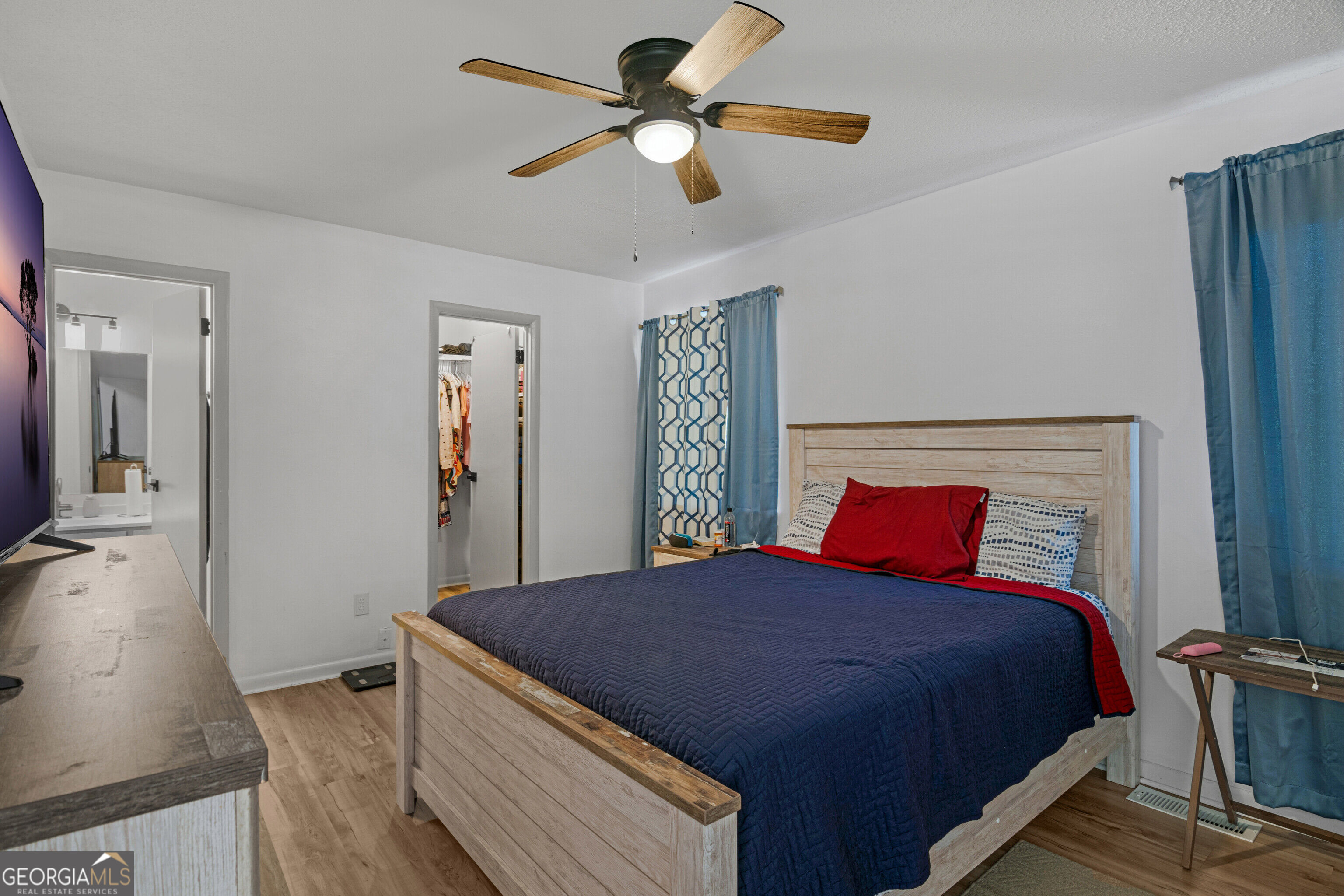 912 Pineland Avenue Apt 4 Property Photo 19