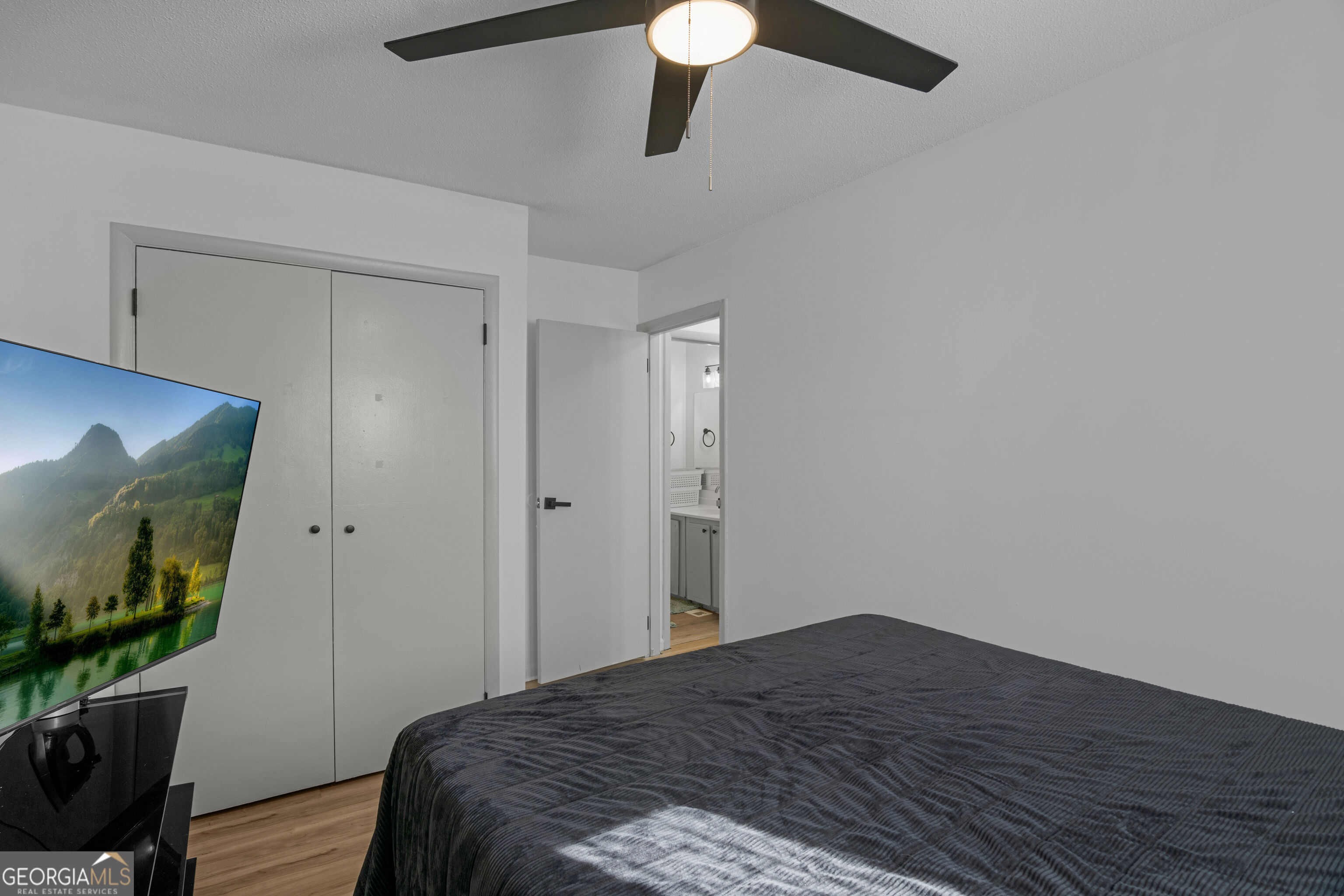 912 Pineland Avenue Apt 4 Property Photo 29