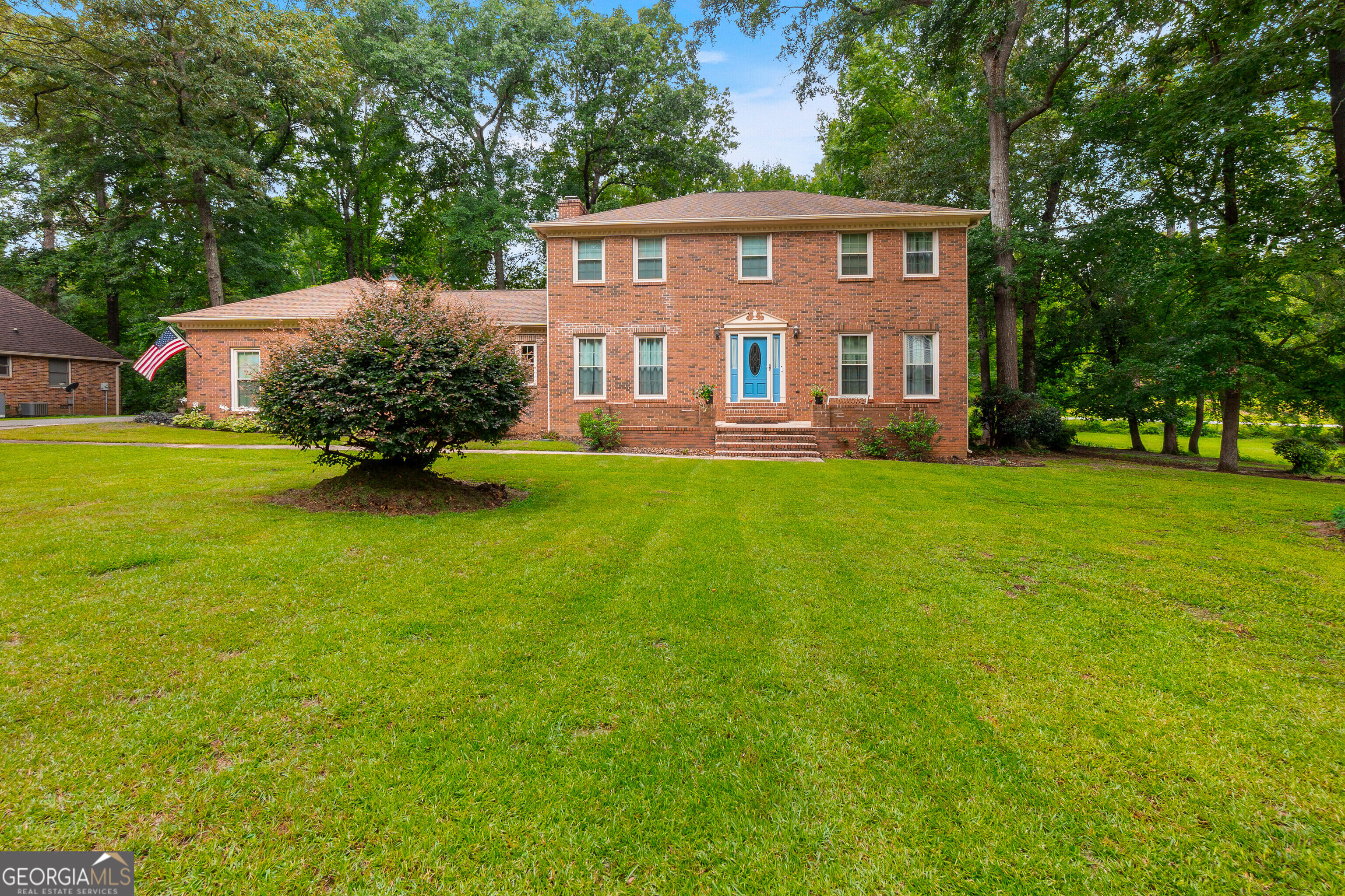 107 Springtime Drive Property Photo 1