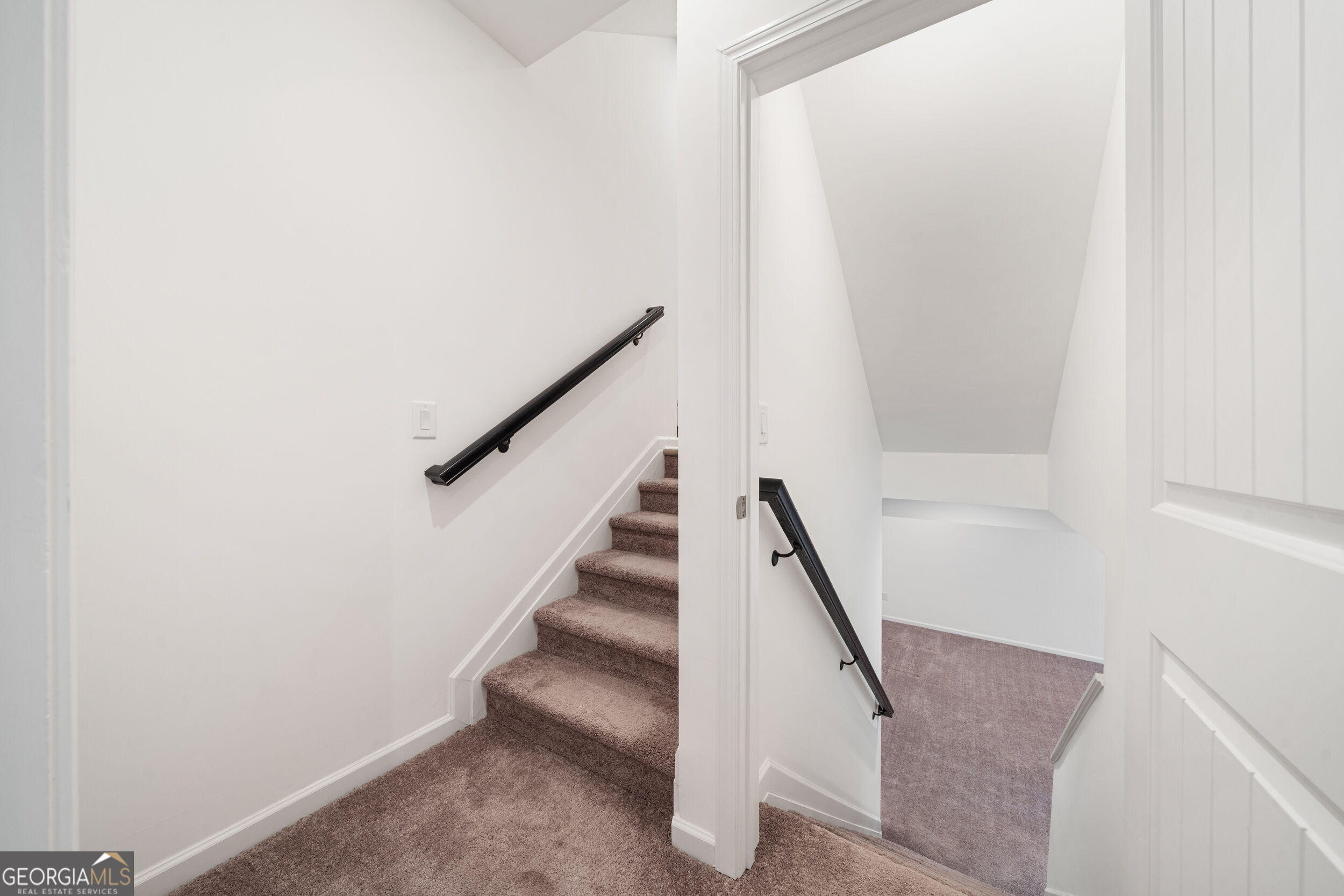 8150 Scenic Ridge Way Property Photo 27