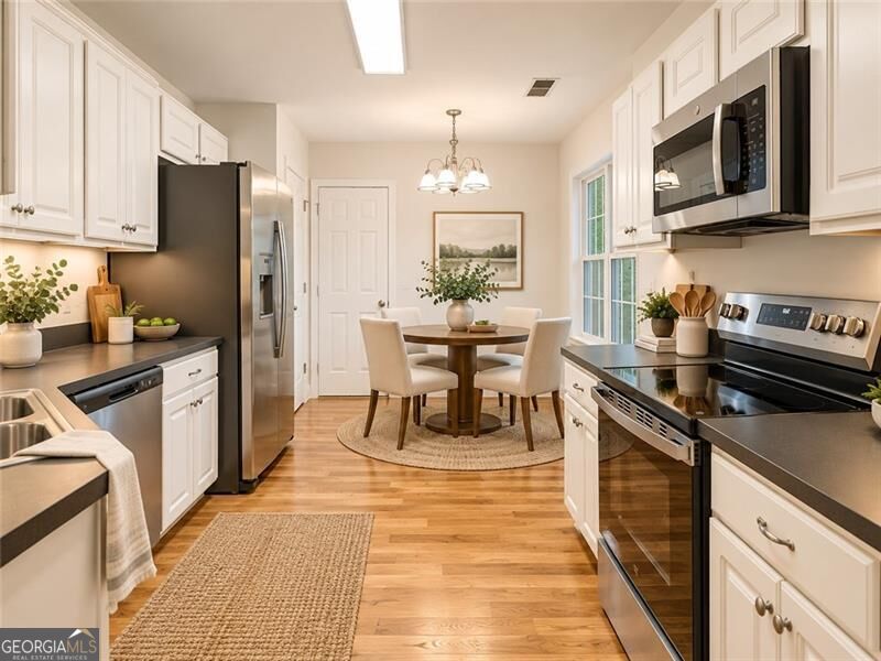 8765 Covestone Drive Property Photo 18