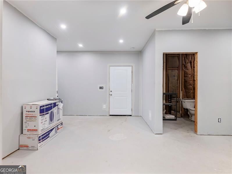 8765 Covestone Drive Property Photo 32