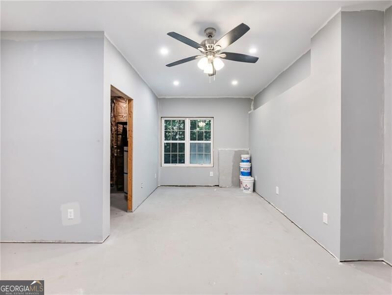 8765 Covestone Drive Property Photo 34