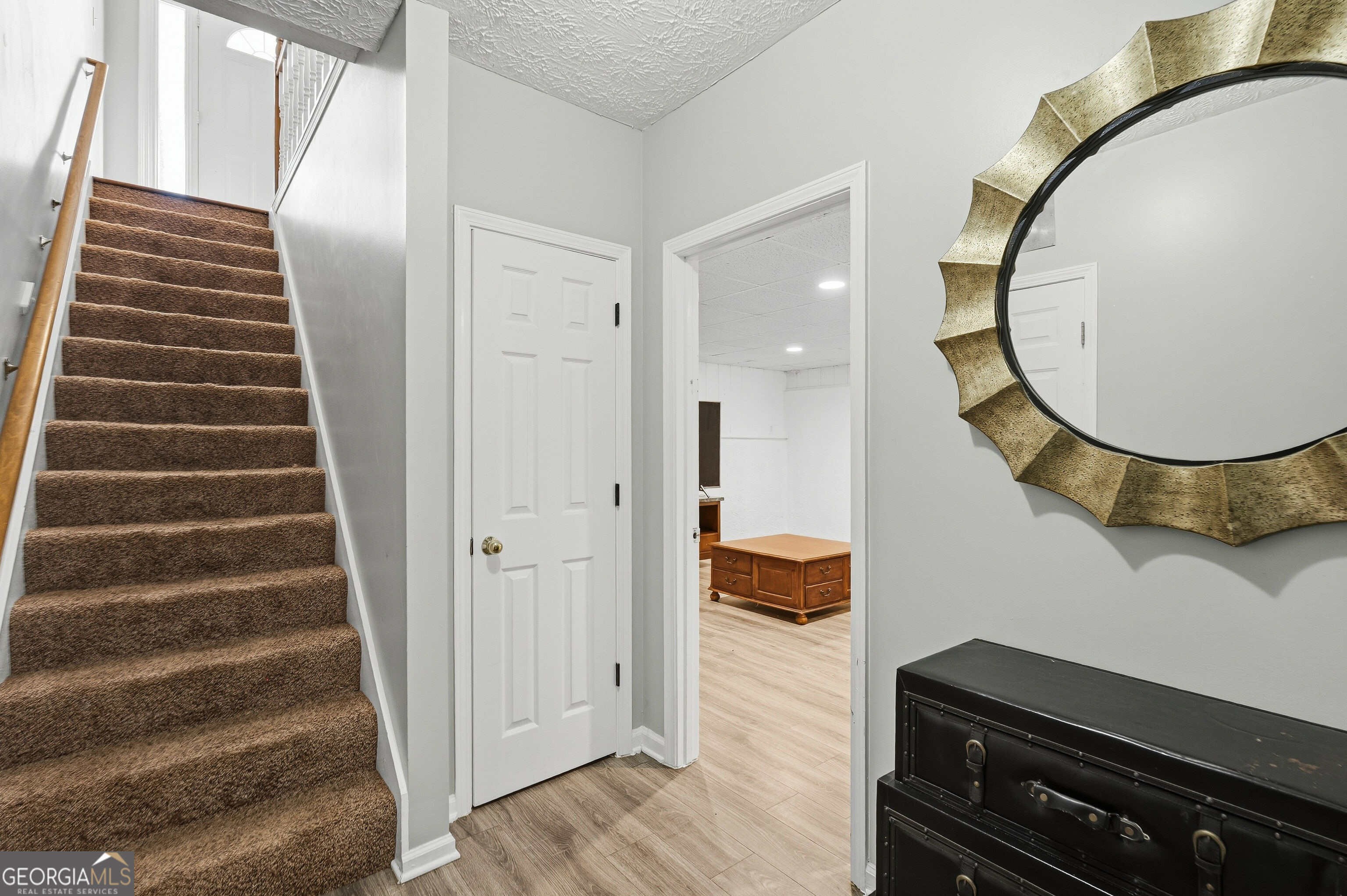 1590 Kimberly Place Property Photo 17