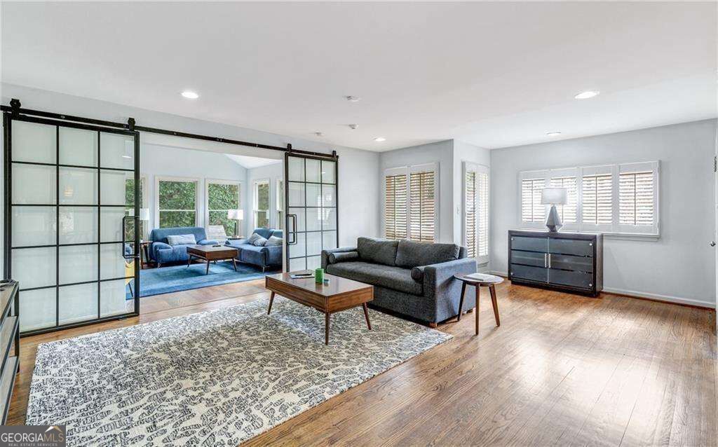 155 Worth Drive Property Photo 4