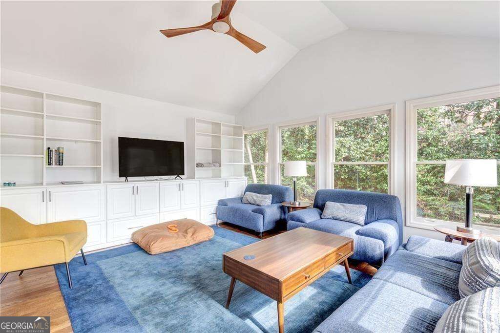 155 Worth Drive Property Photo 6