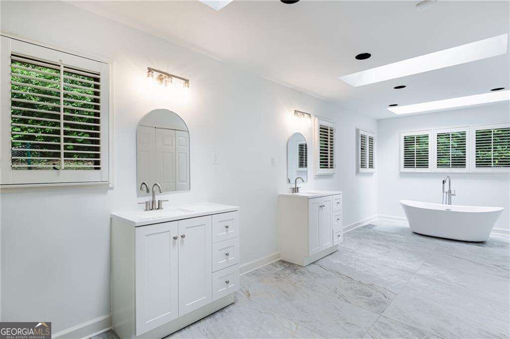 155 Worth Drive Property Photo 18