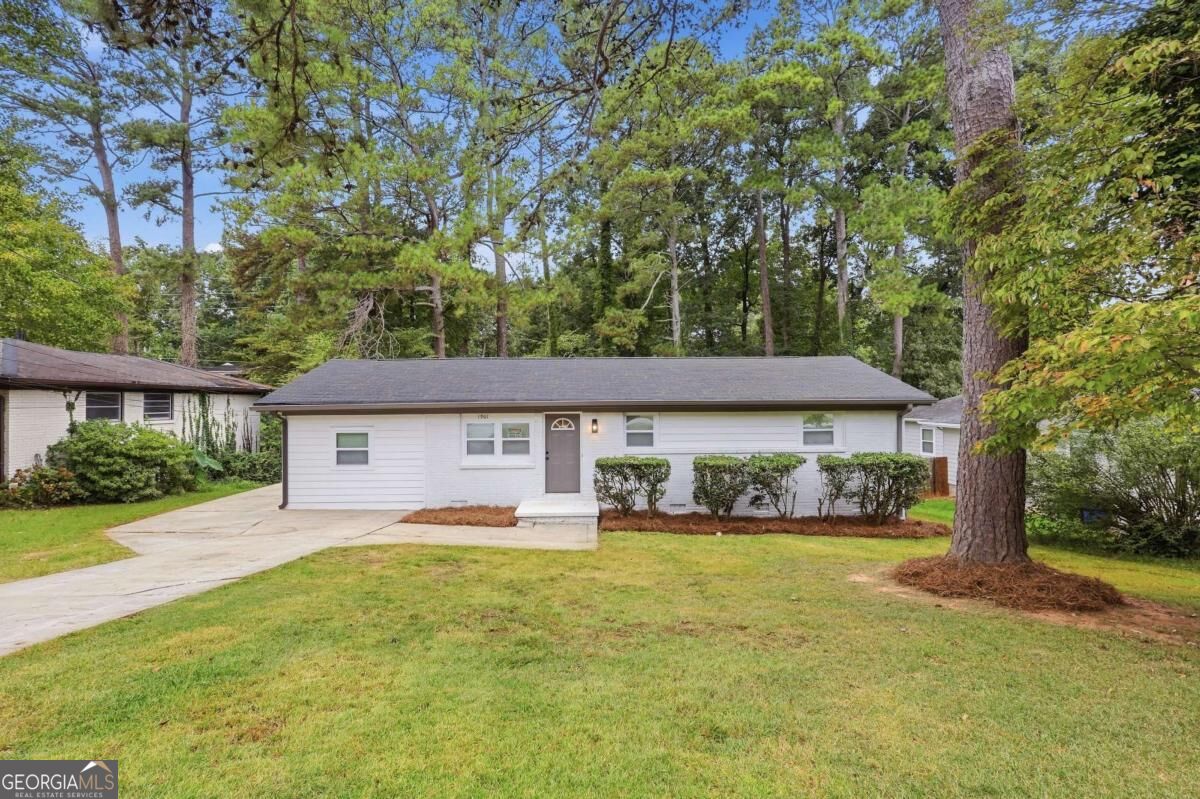 1961 Glenmar Drive Property Photo 1