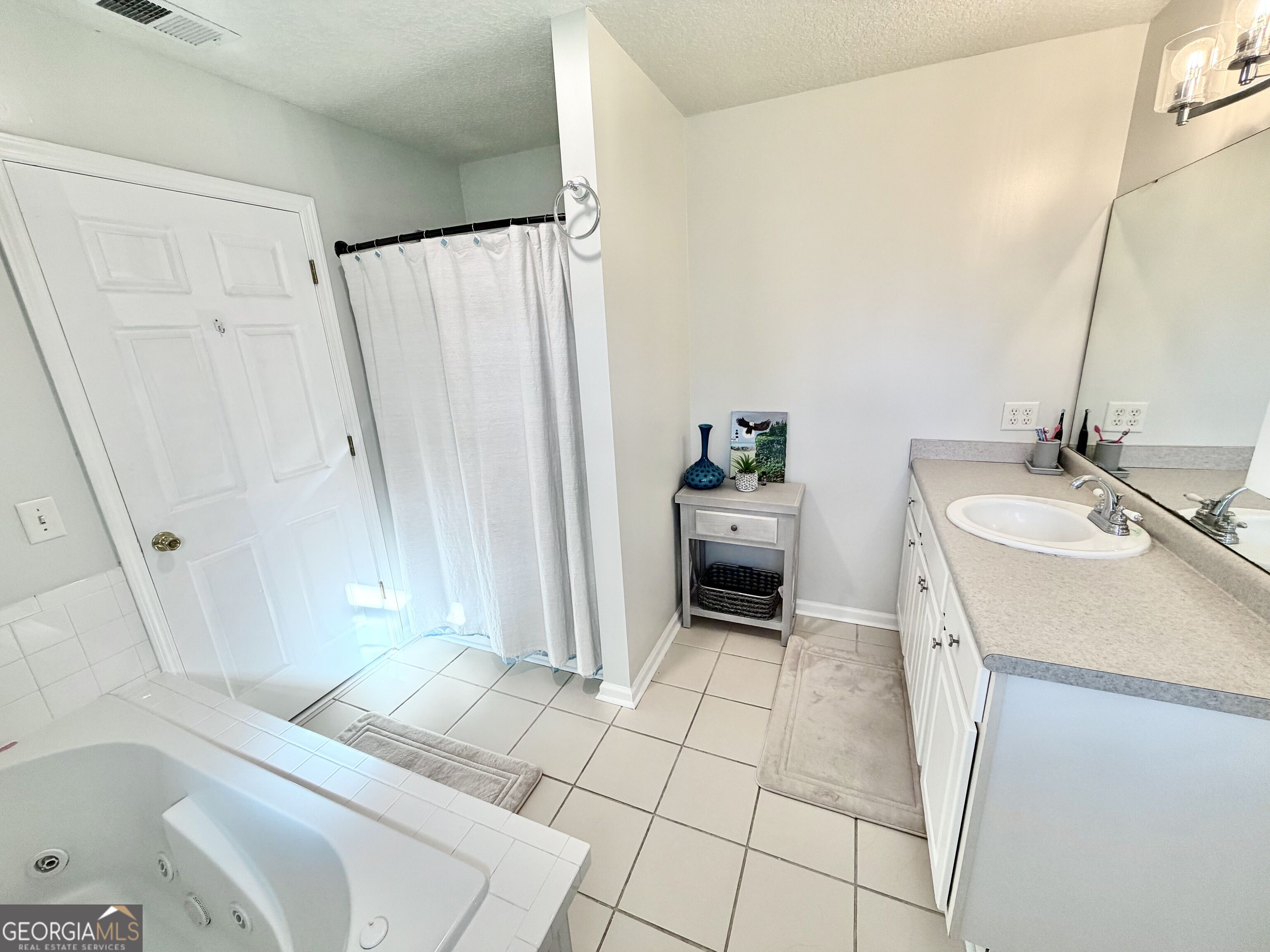 206 Willow Drive Property Photo 18