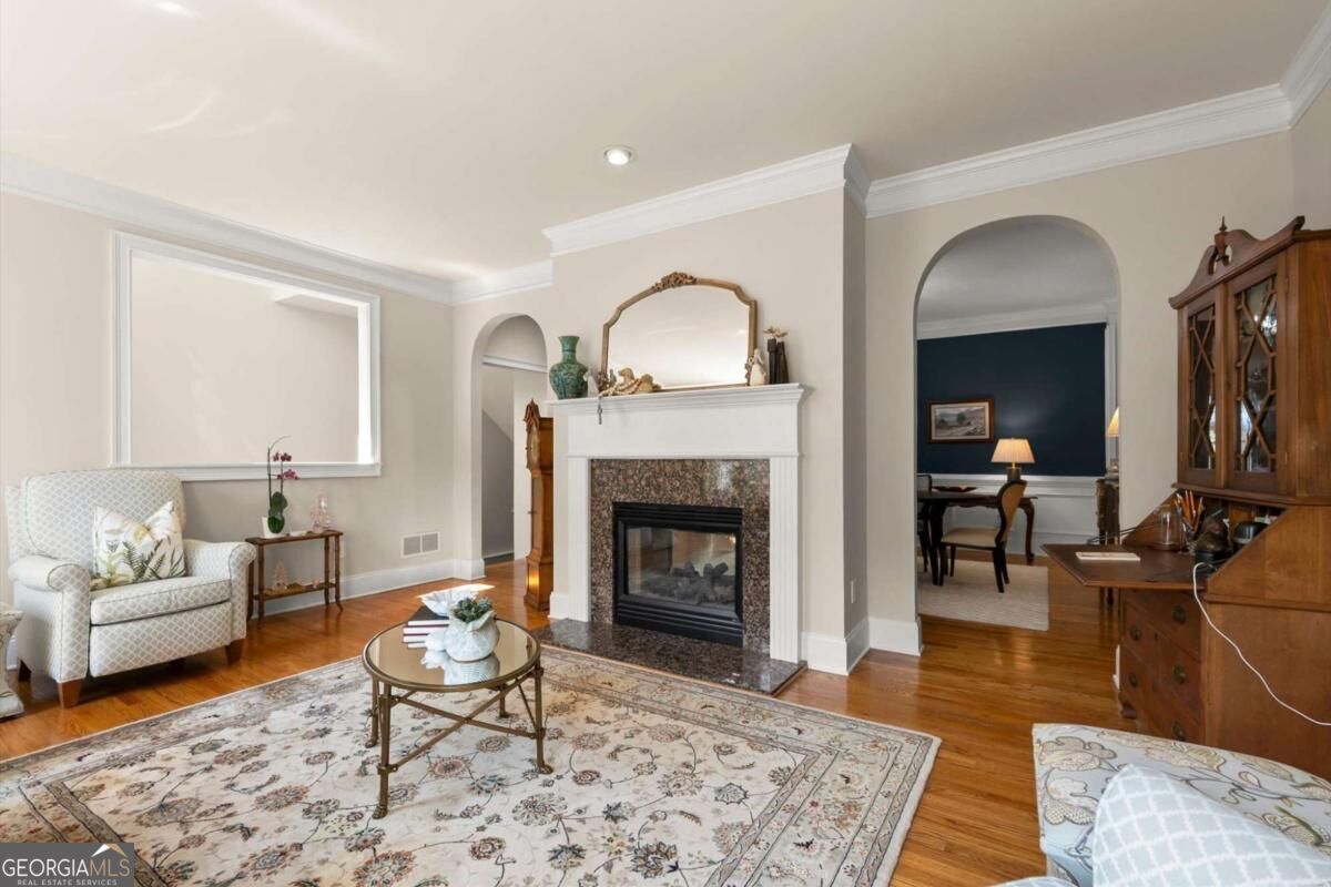 184 Mystic Court Property Photo 7