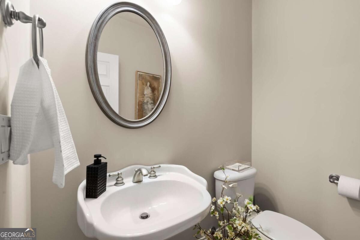 184 Mystic Court Property Photo 12