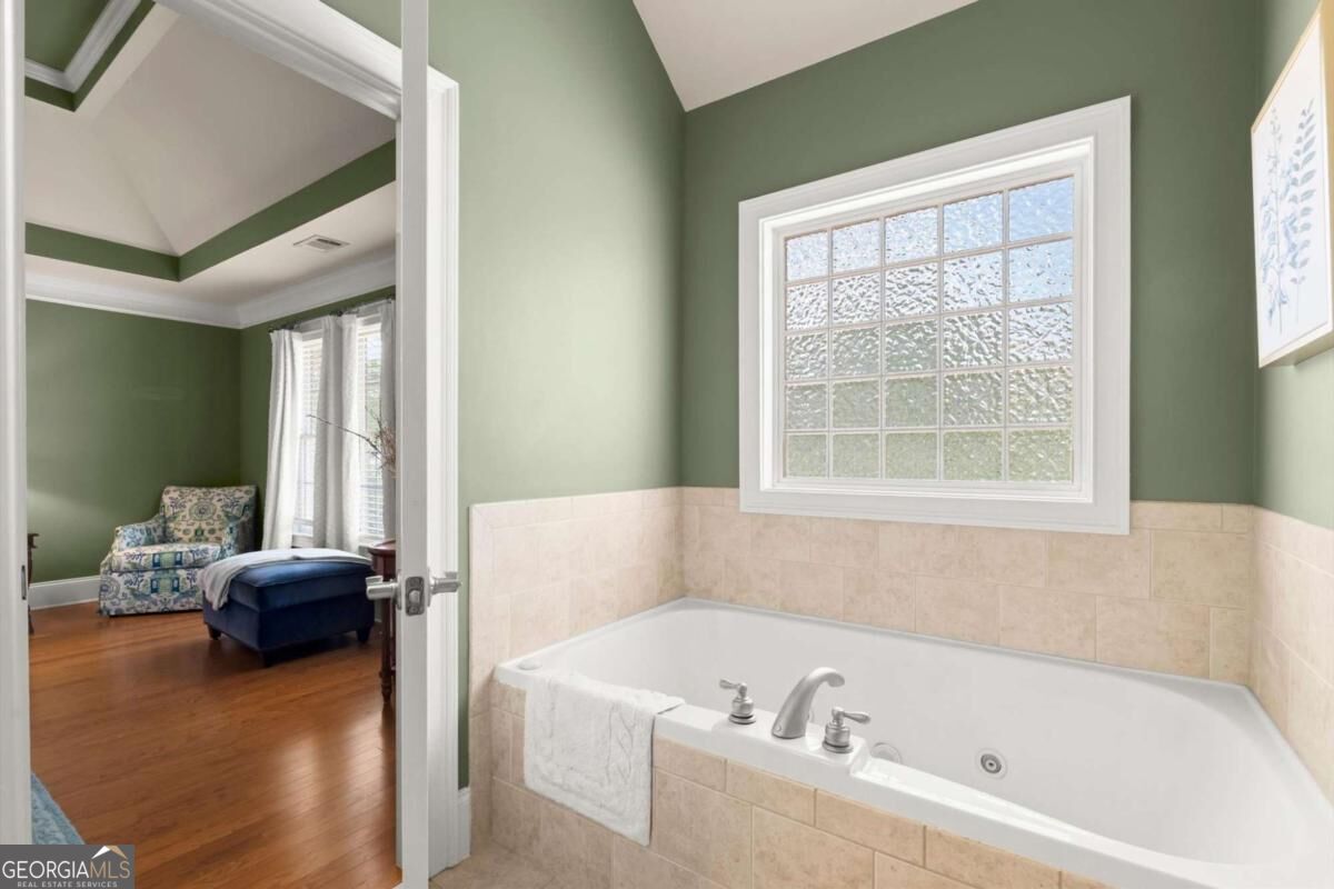 184 Mystic Court Property Photo 34