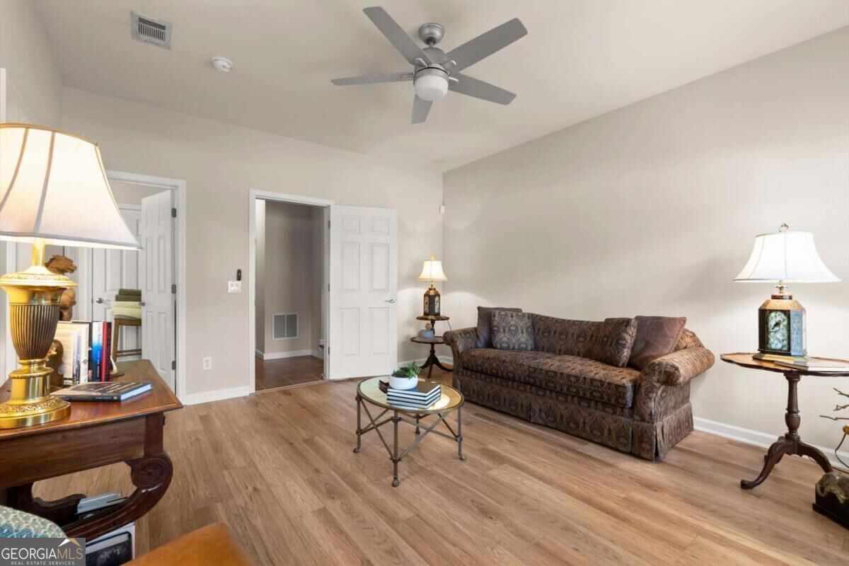 184 Mystic Court Property Photo 41
