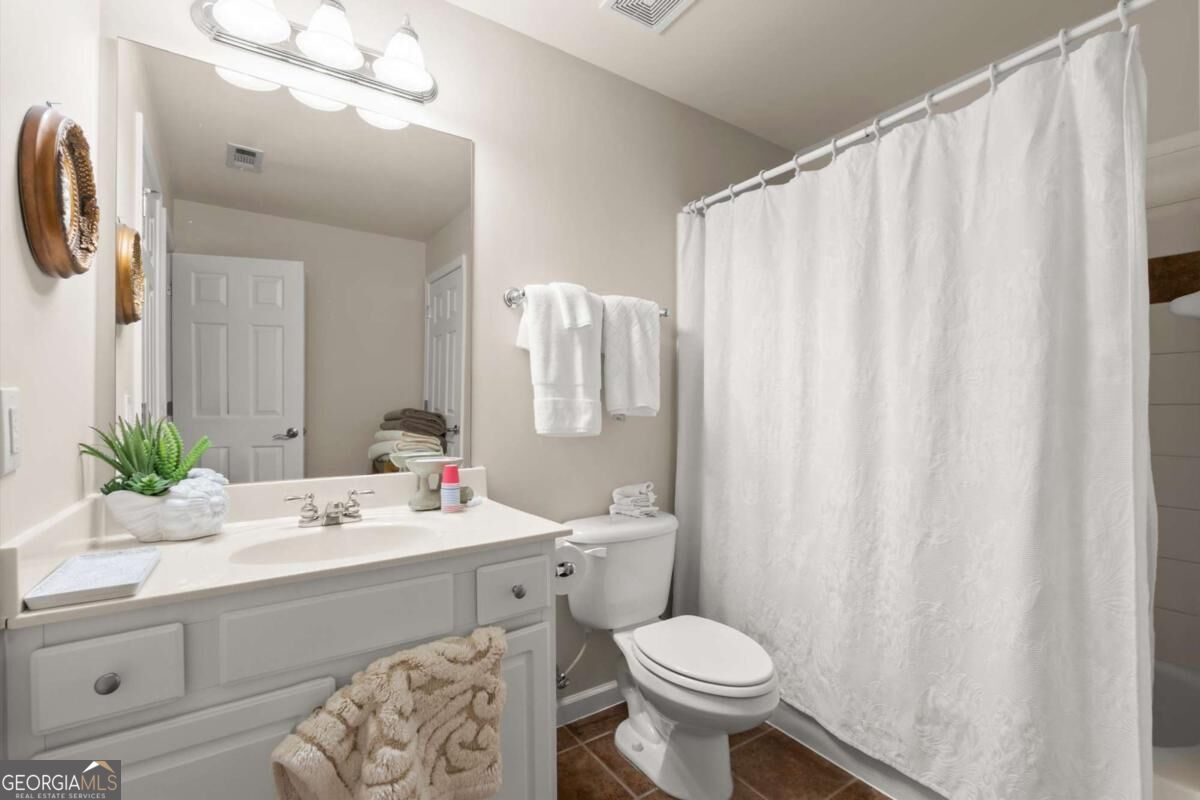 184 Mystic Court Property Photo 43