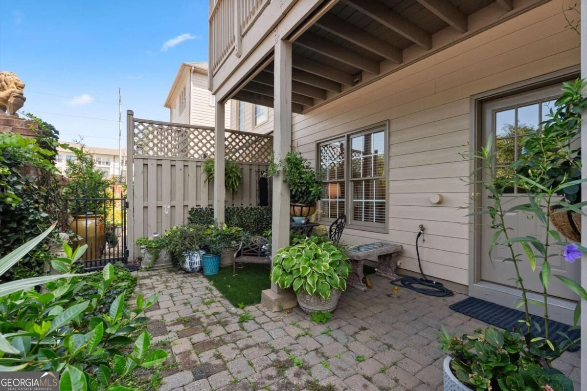 184 Mystic Court Property Photo 46