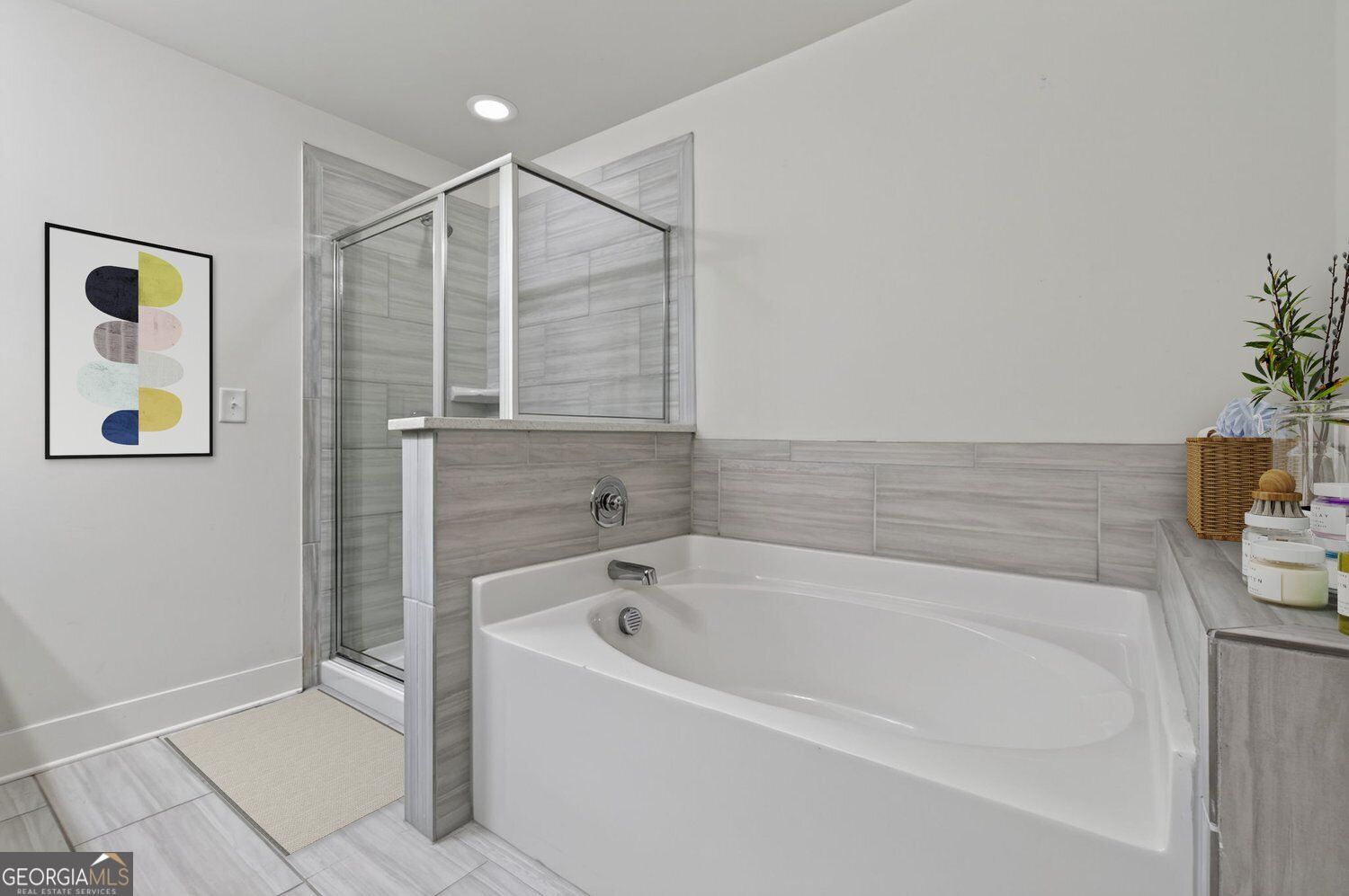 5854 Radford Loop Property Photo 5