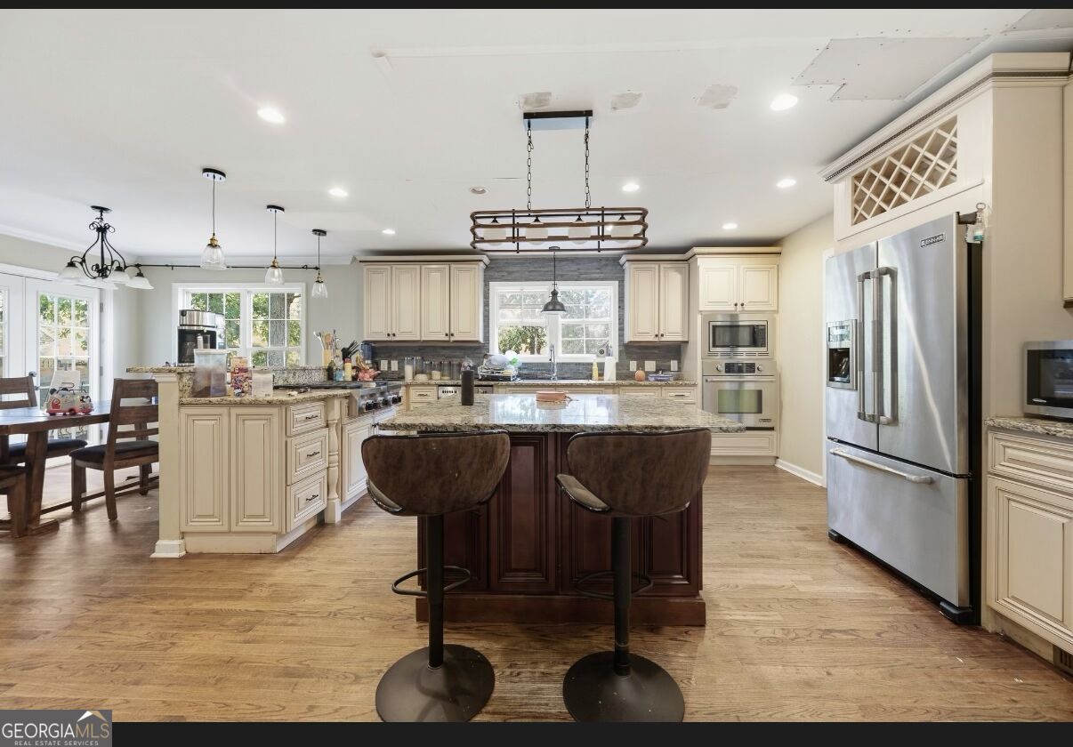1586 Greyson Ridge Property Photo 11