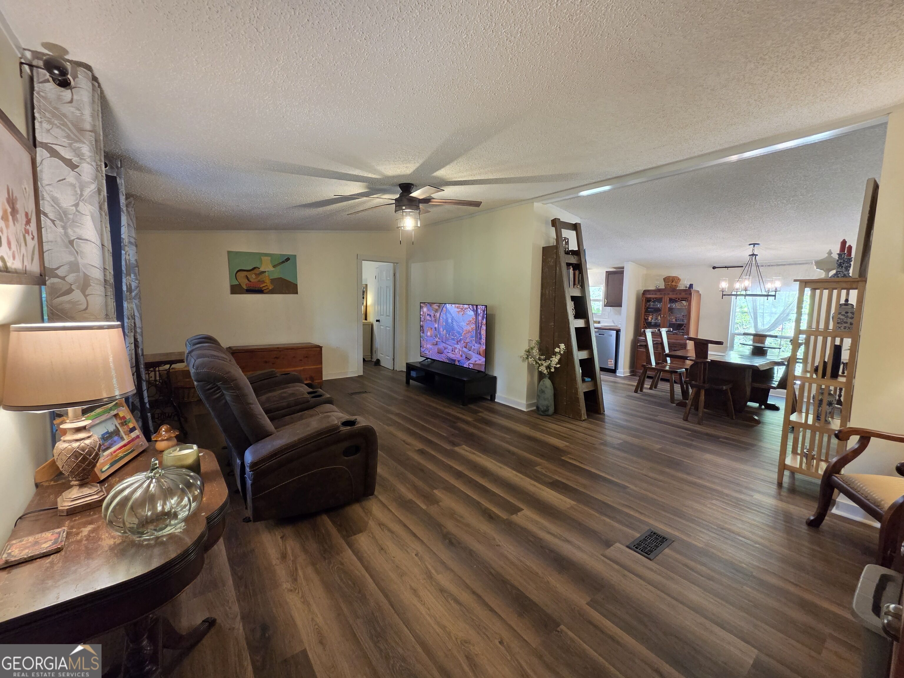 357 Little River Lane Property Photo 6