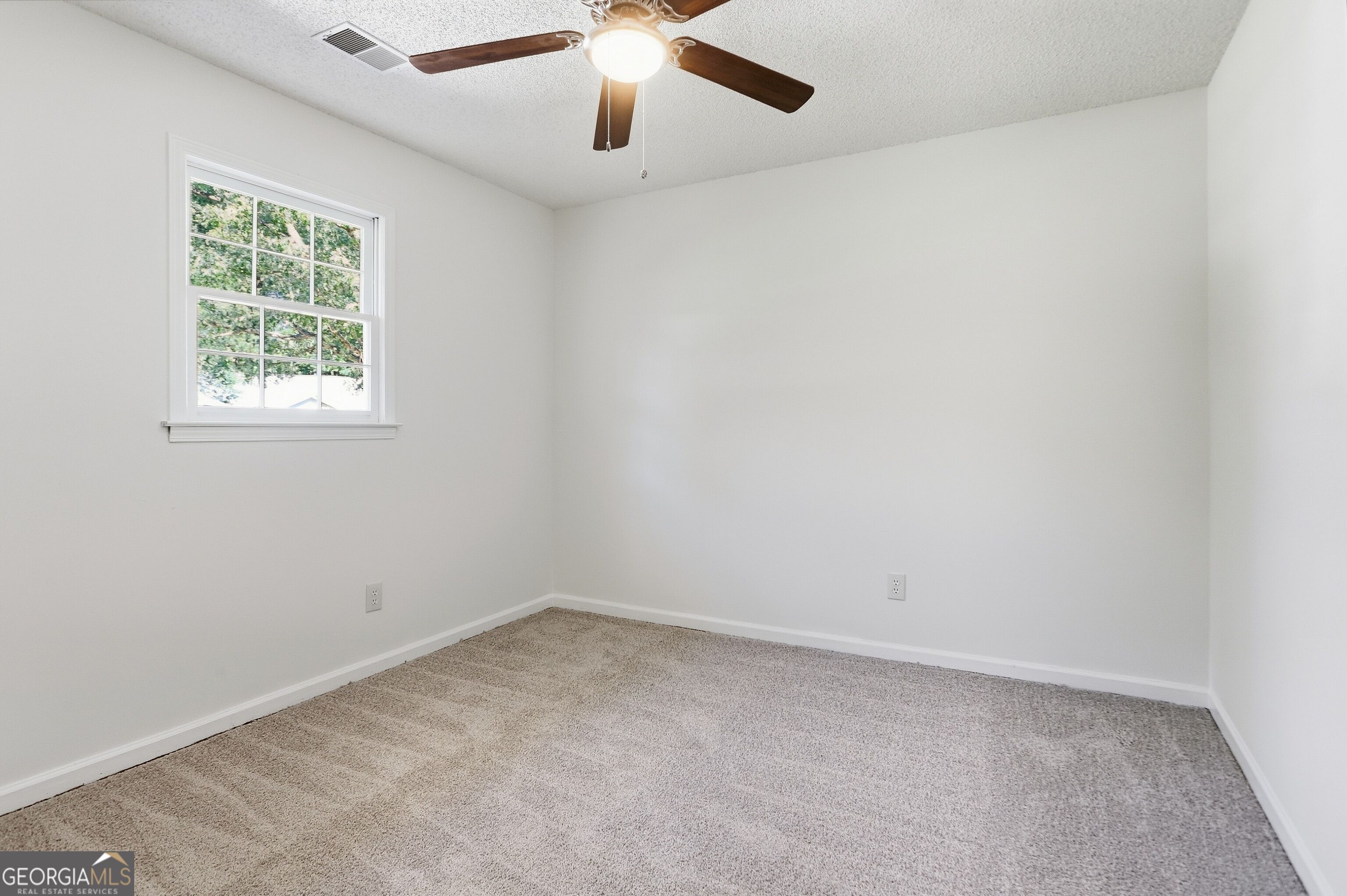 4400 Hidden Meadow Circle Property Photo 13