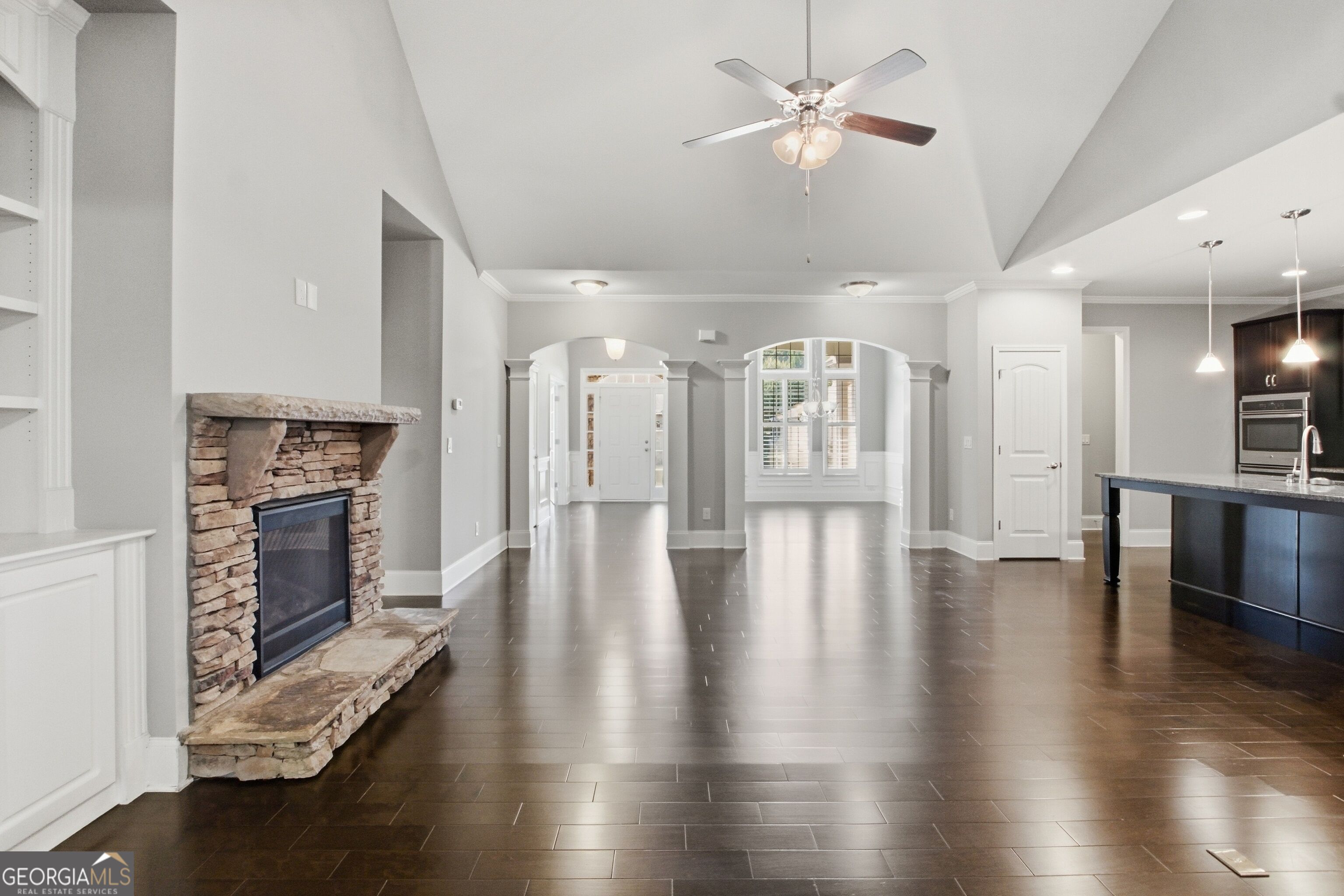 6785 Bransford Drive Property Photo 3