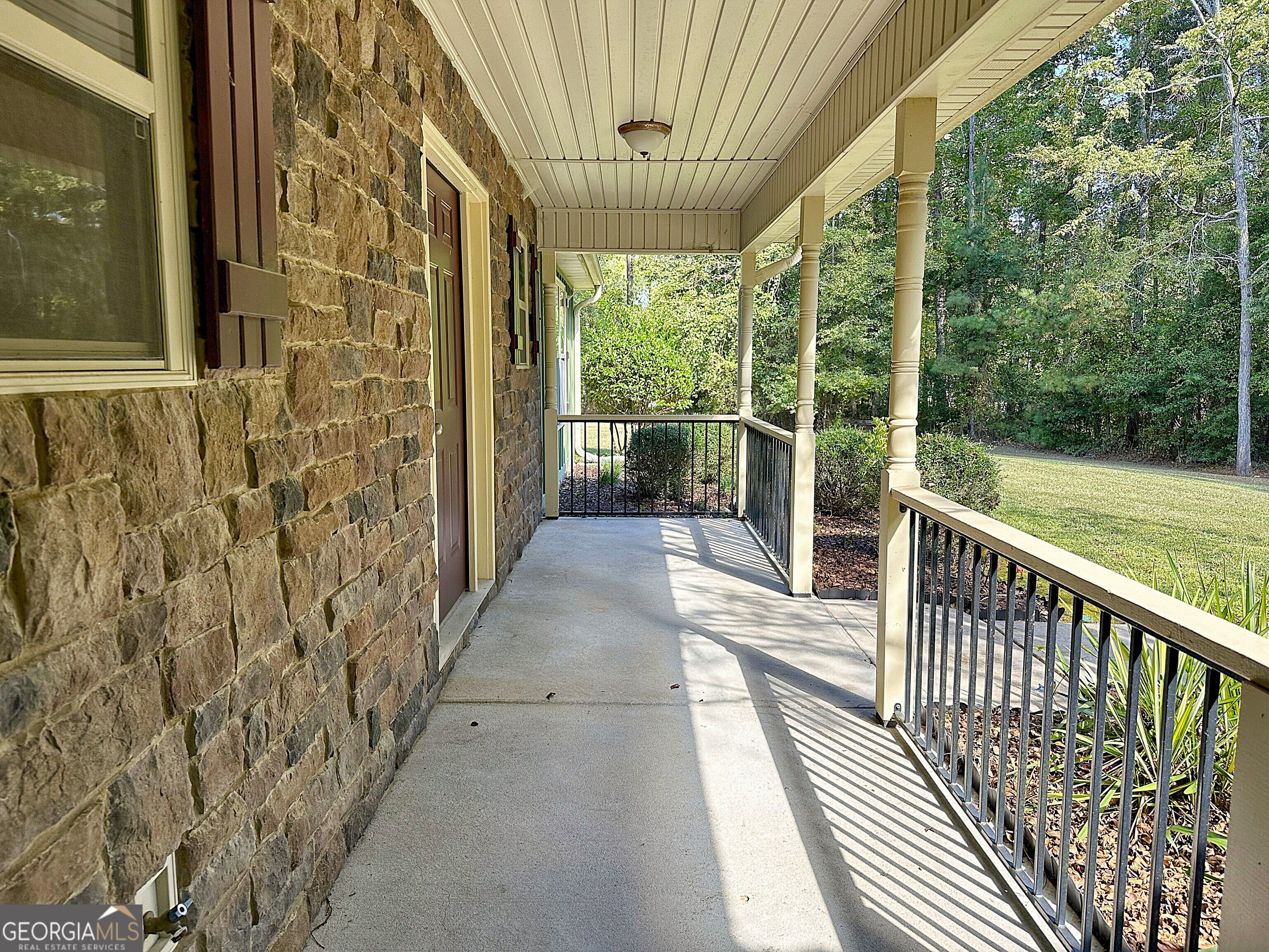 950 John Lovelace Road Property Photo 2