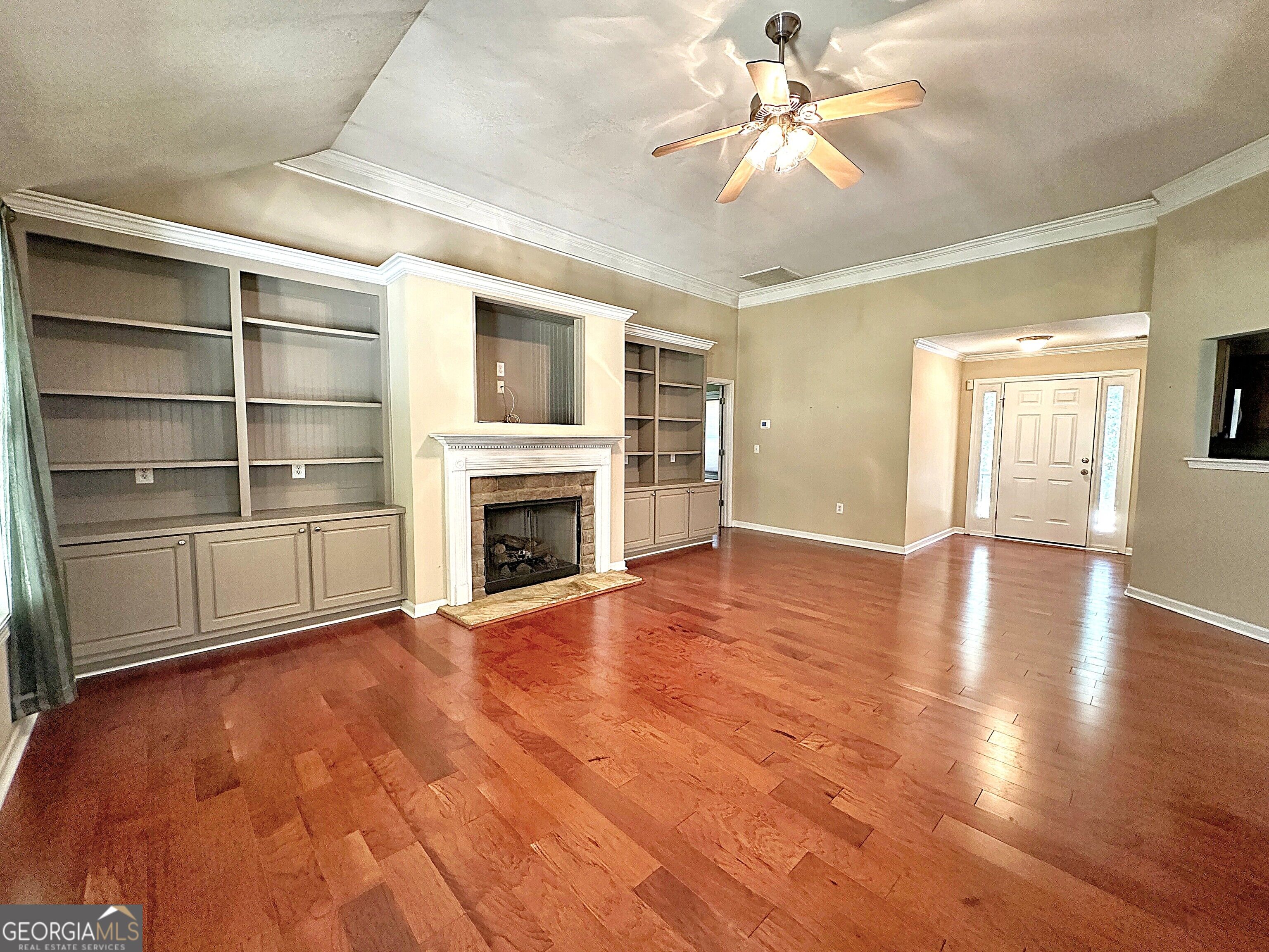 950 John Lovelace Road Property Photo 5
