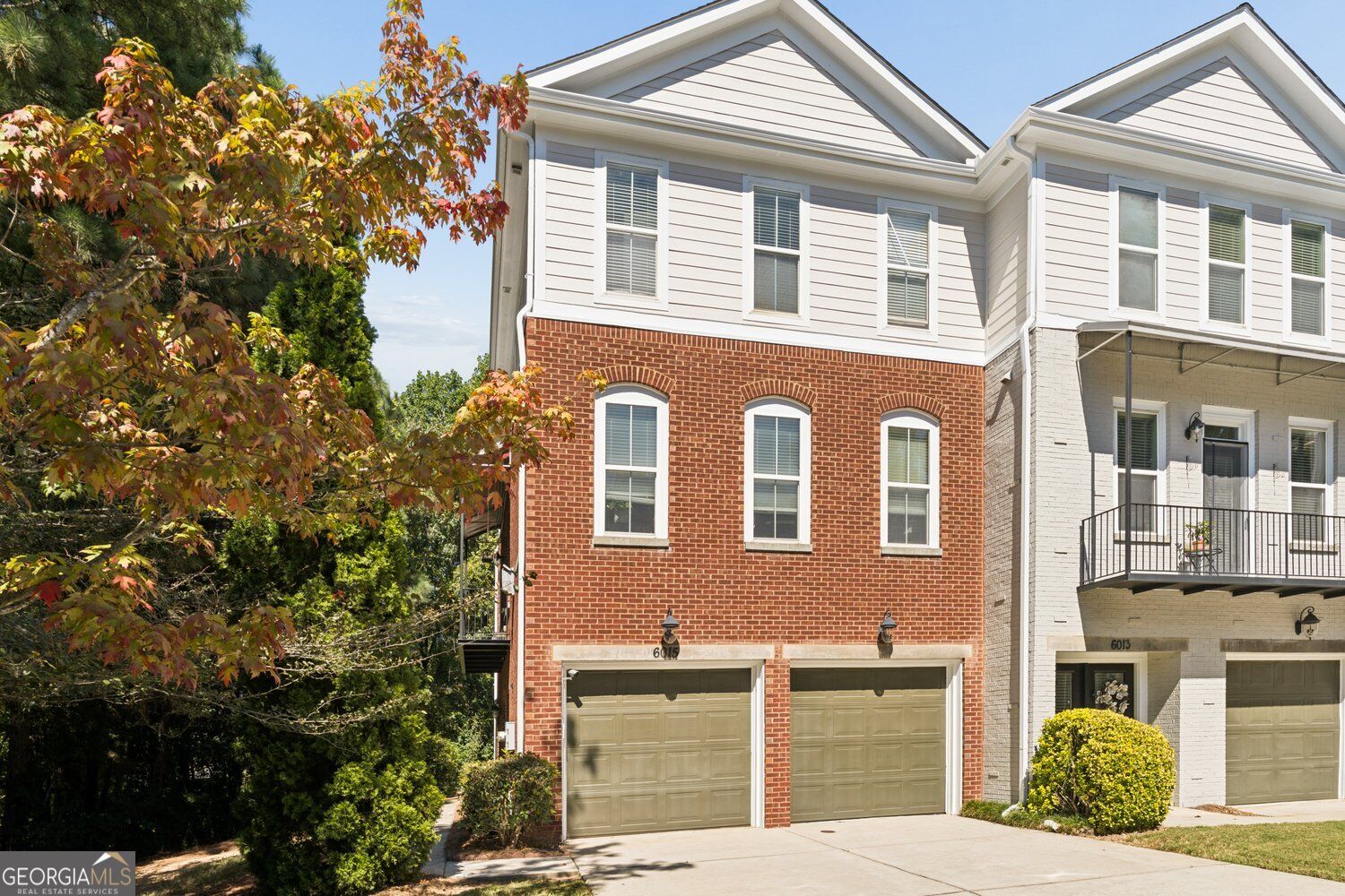 6015 Brookside Oak Circle Property Photo 1