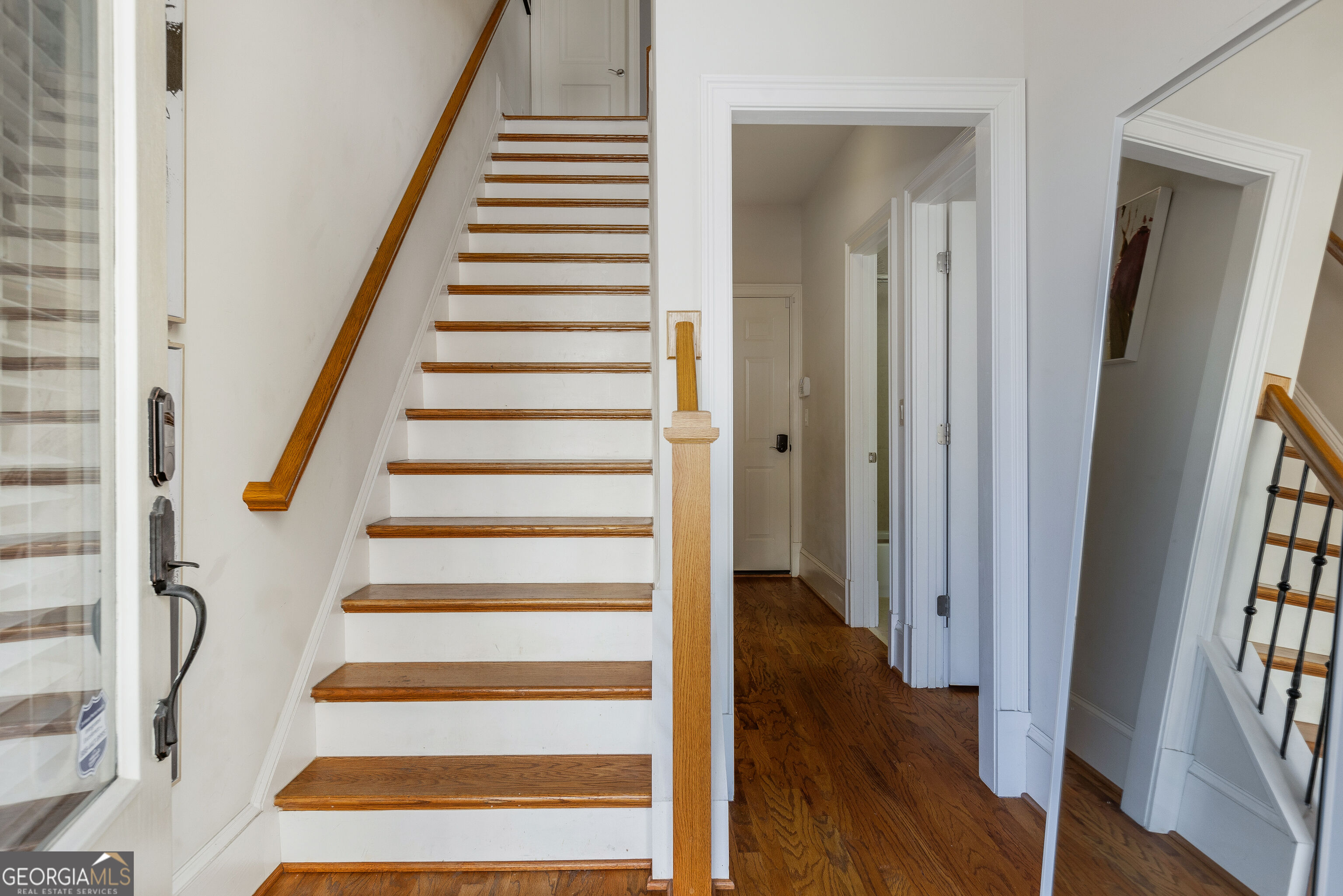 383 16th Street Nw # 3 Property Photo 5