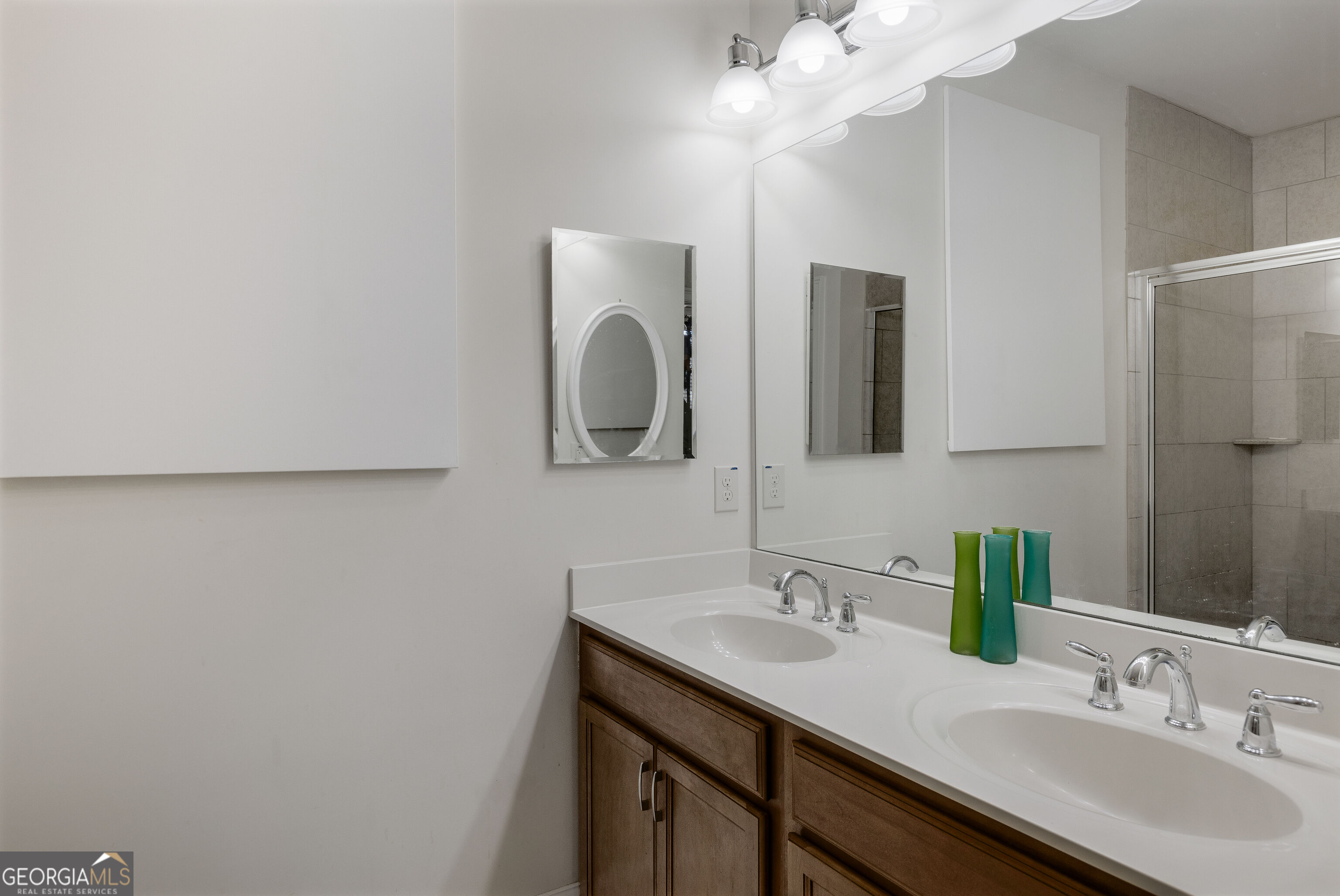 383 16th Street Nw # 3 Property Photo 11