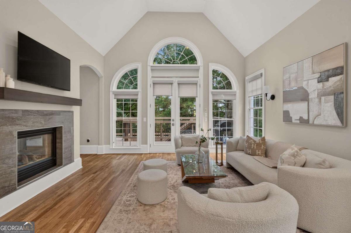 506 Champions Point Property Photo 10