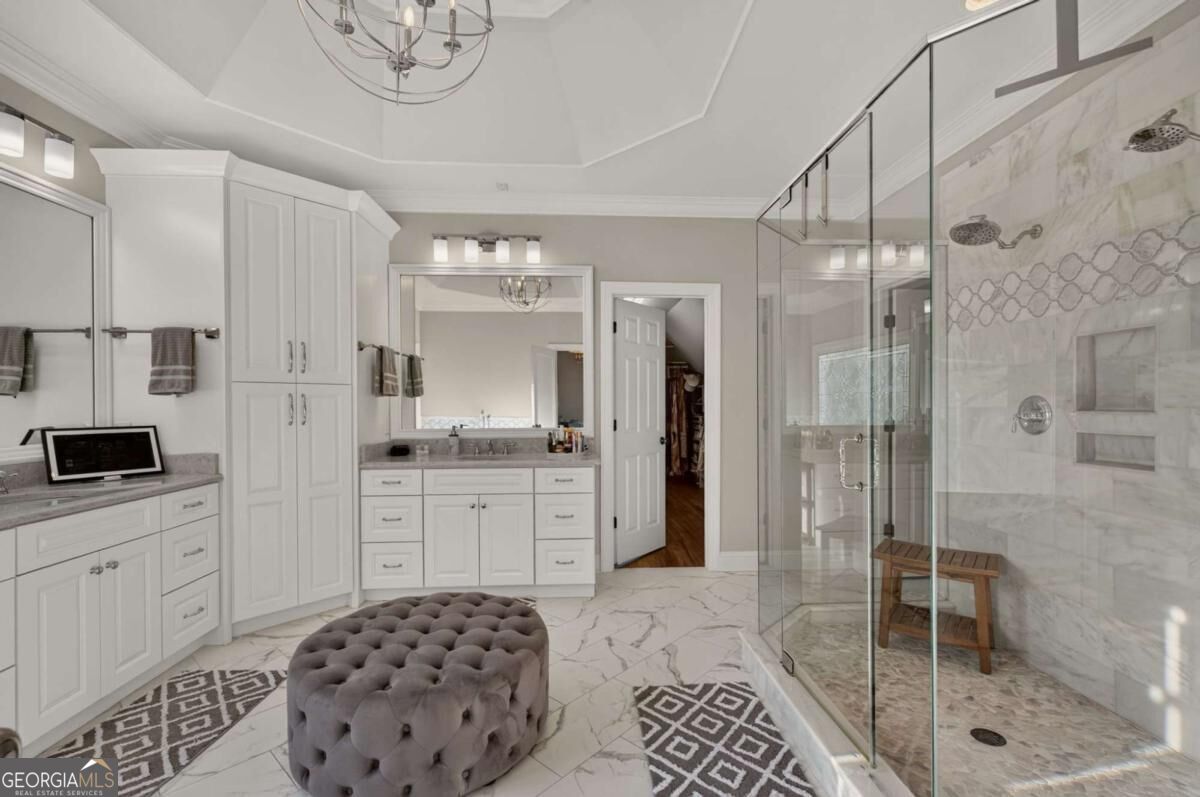 506 Champions Point Property Photo 17