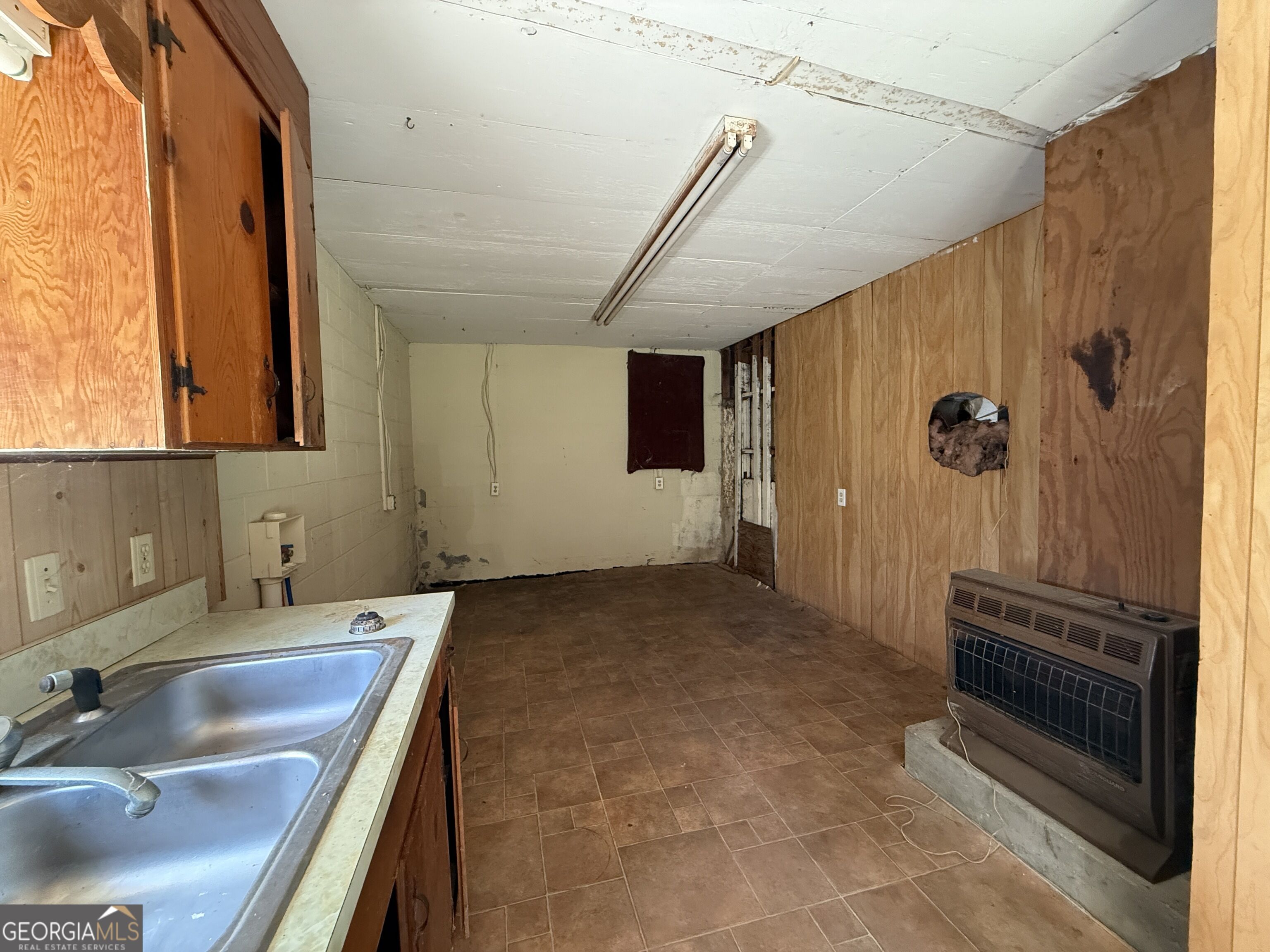 4 Poppys Lane Property Photo 18