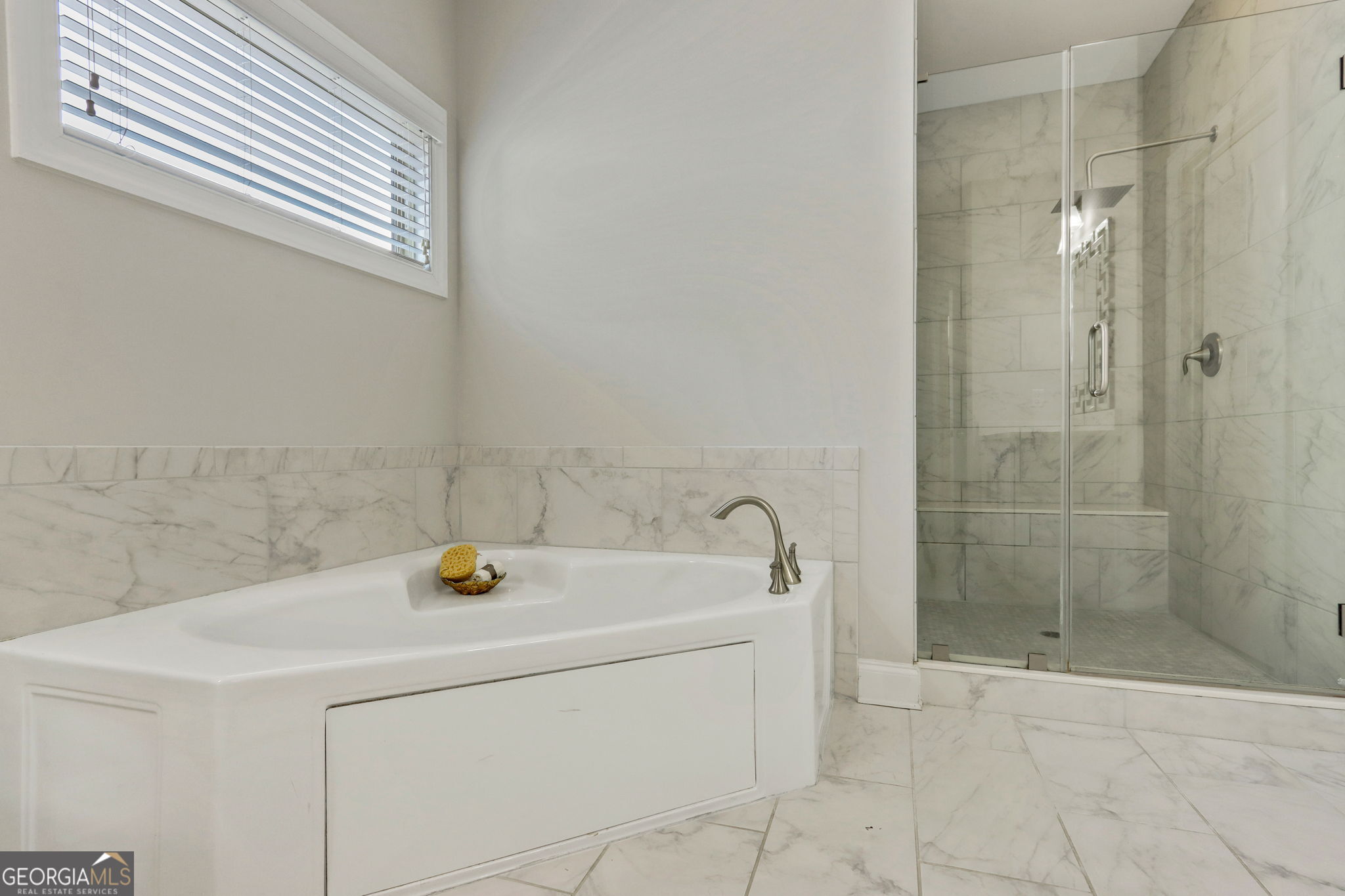 516 Flyingbolt Run Property Photo 26
