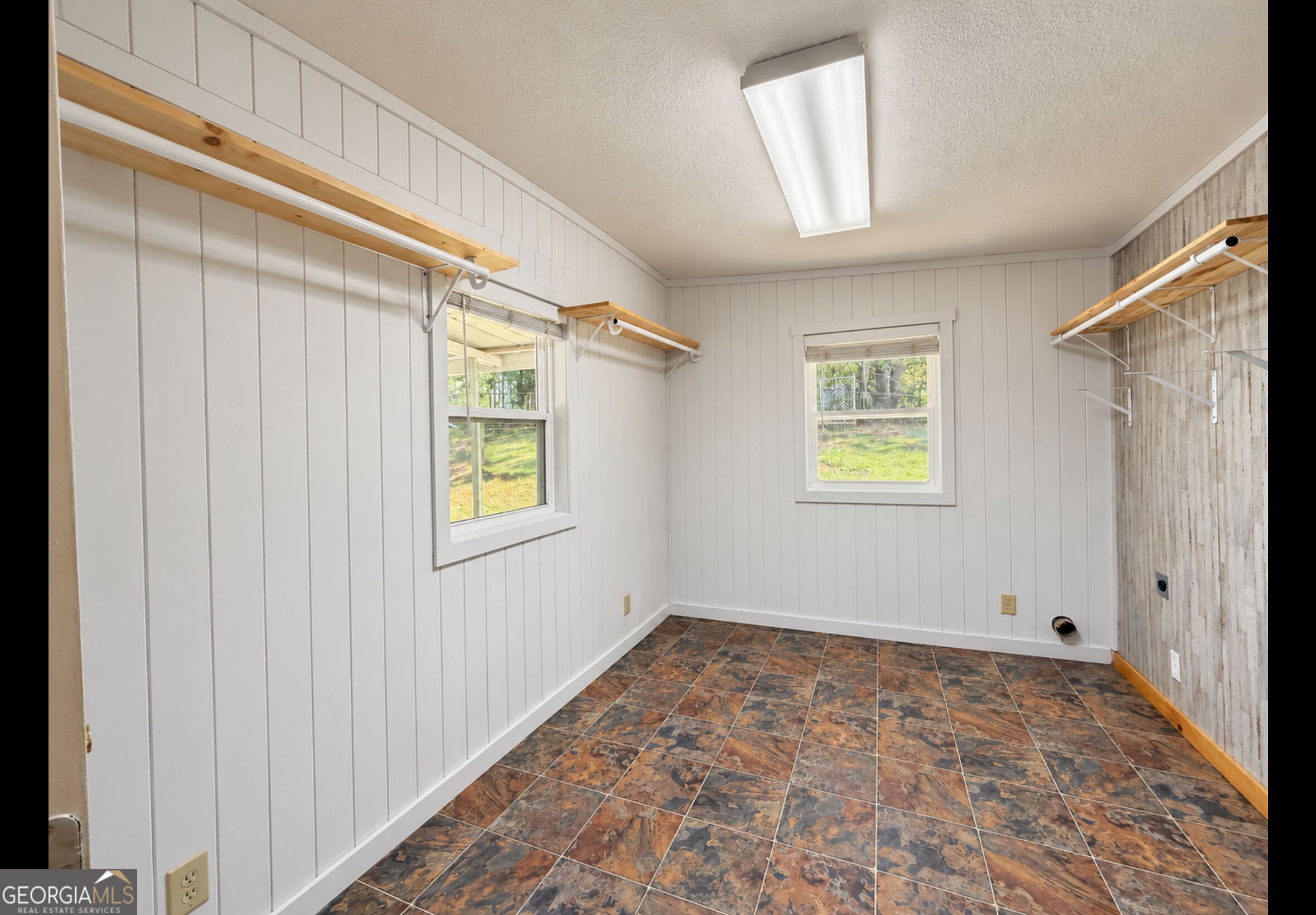 208 Yonah Circle Property Photo 18