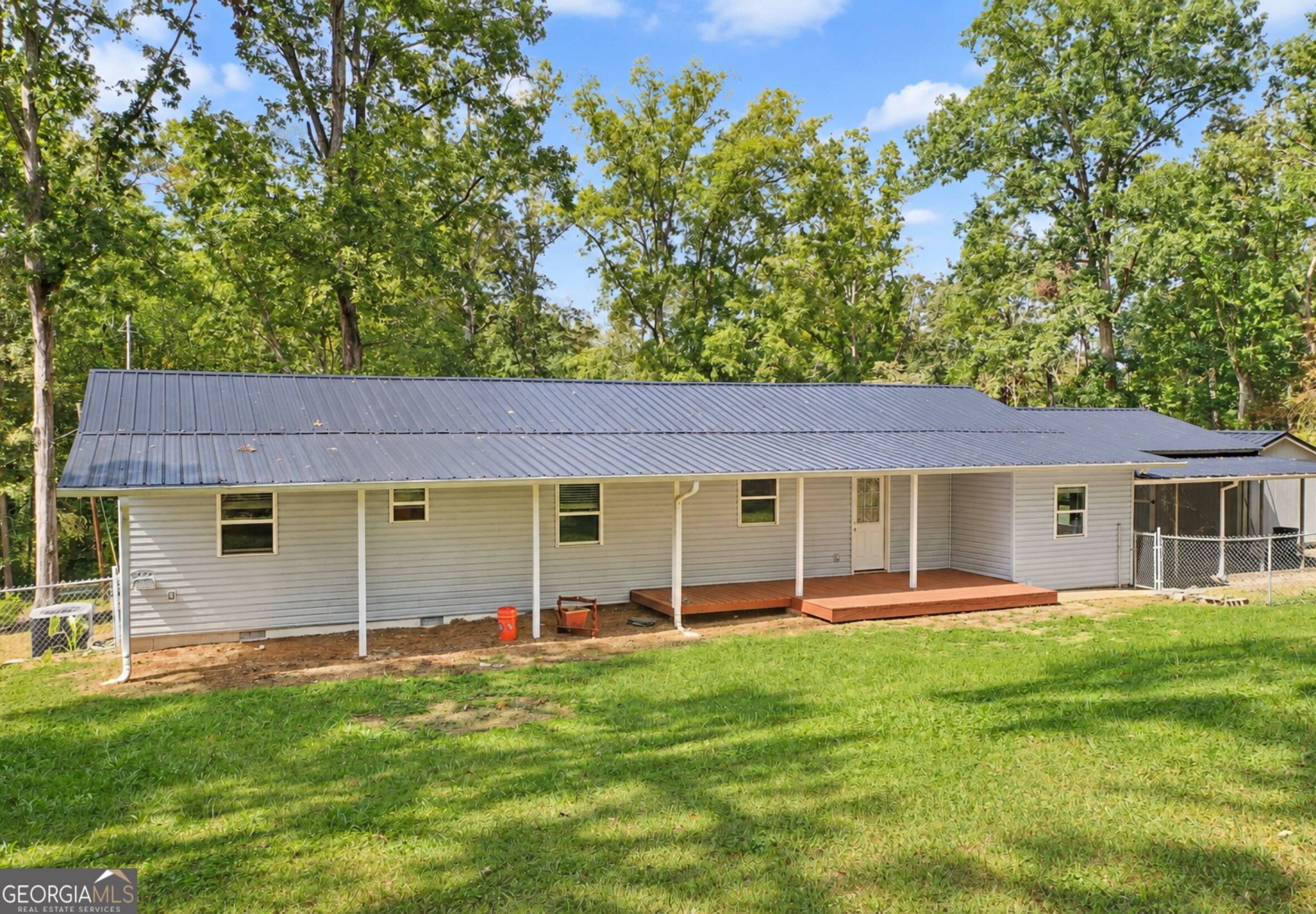 208 Yonah Circle Property Photo 26