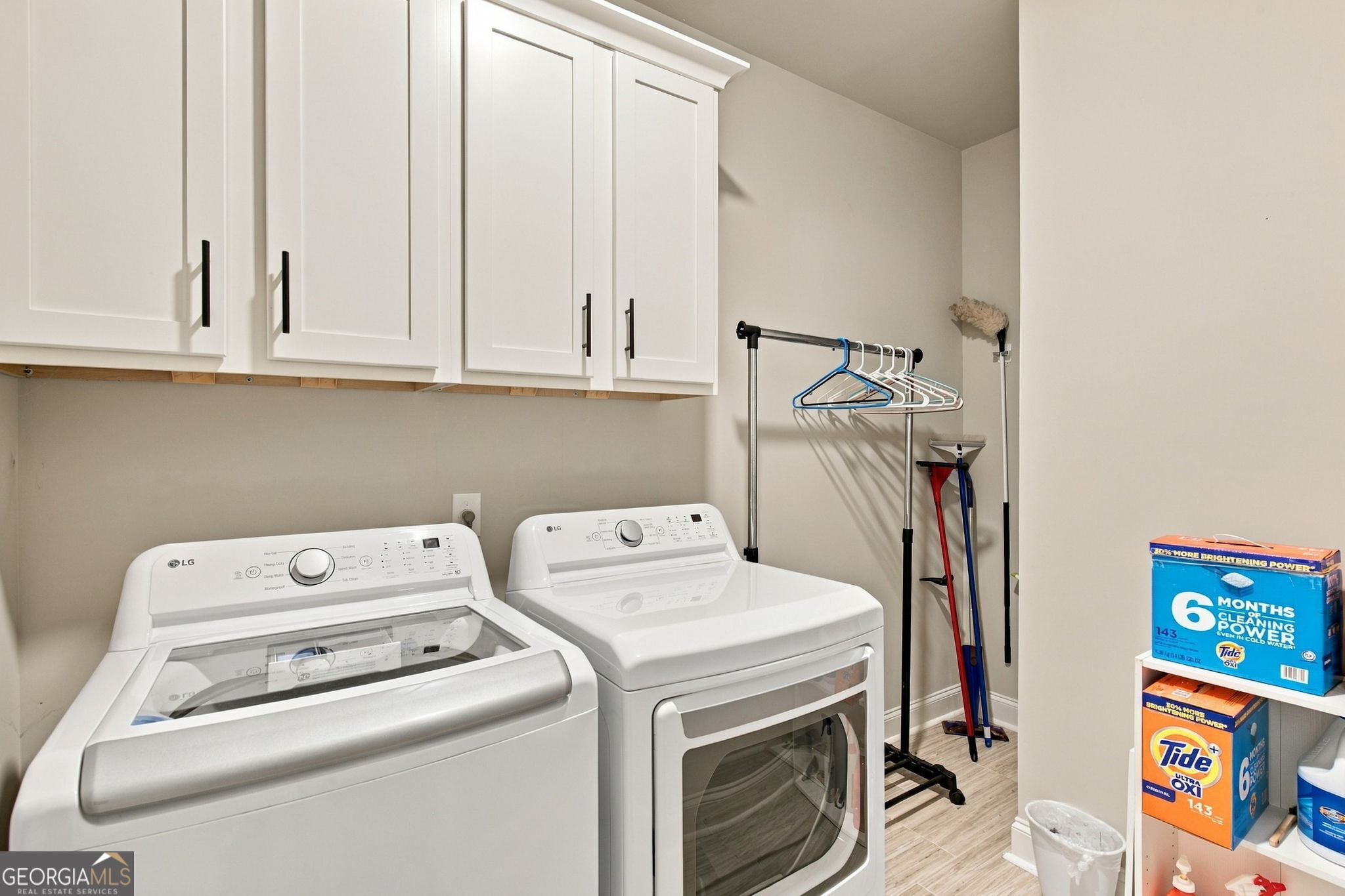 10 Stratford Way Property Photo 27