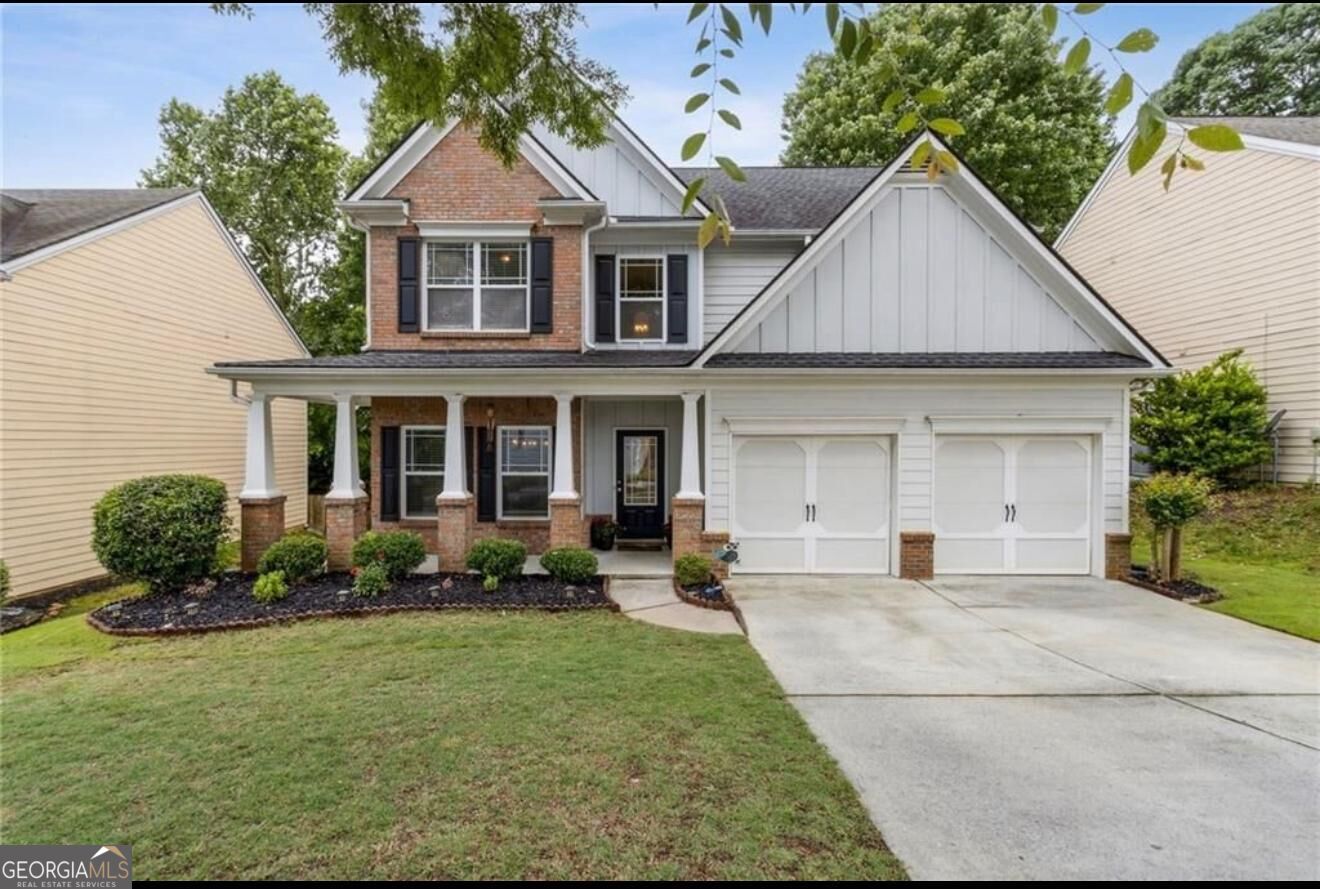 4266 Suwanee Brook Court Property Photo 1