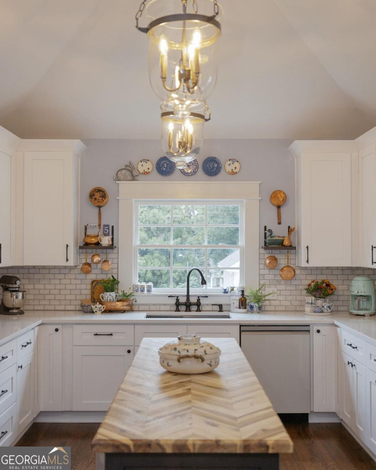 201 N Madison Avenue Property Photo 27