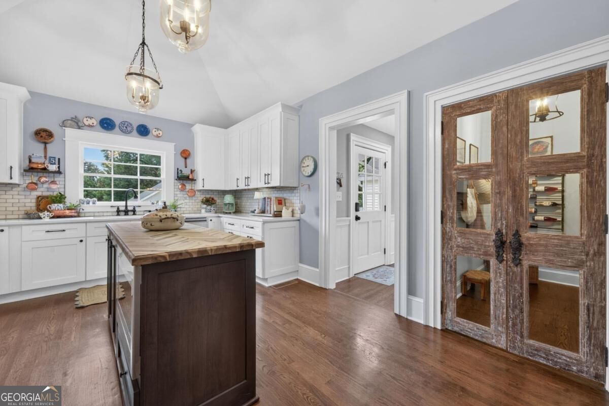201 N Madison Avenue Property Photo 30